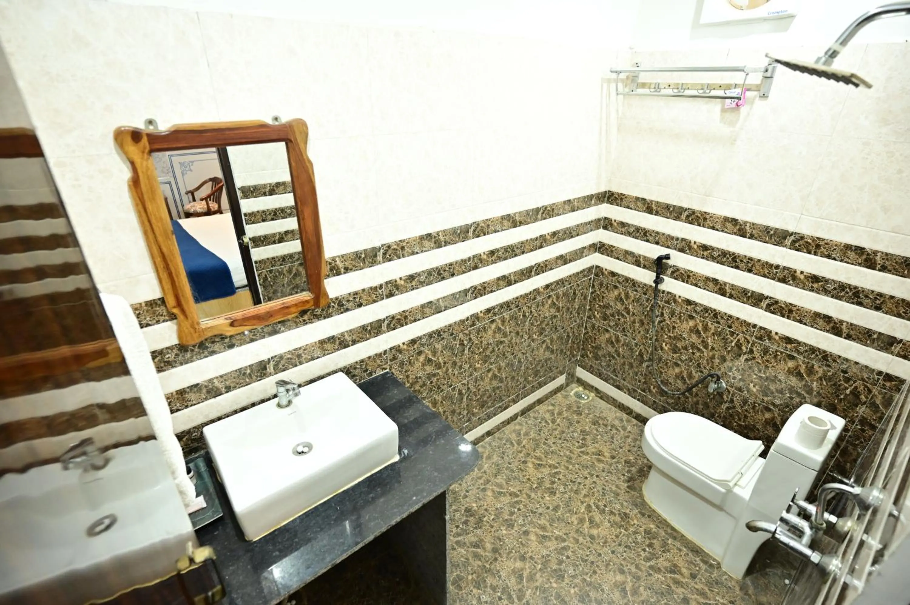 Bathroom in The castle crown - Hem Vilas Resort Ranthambhore