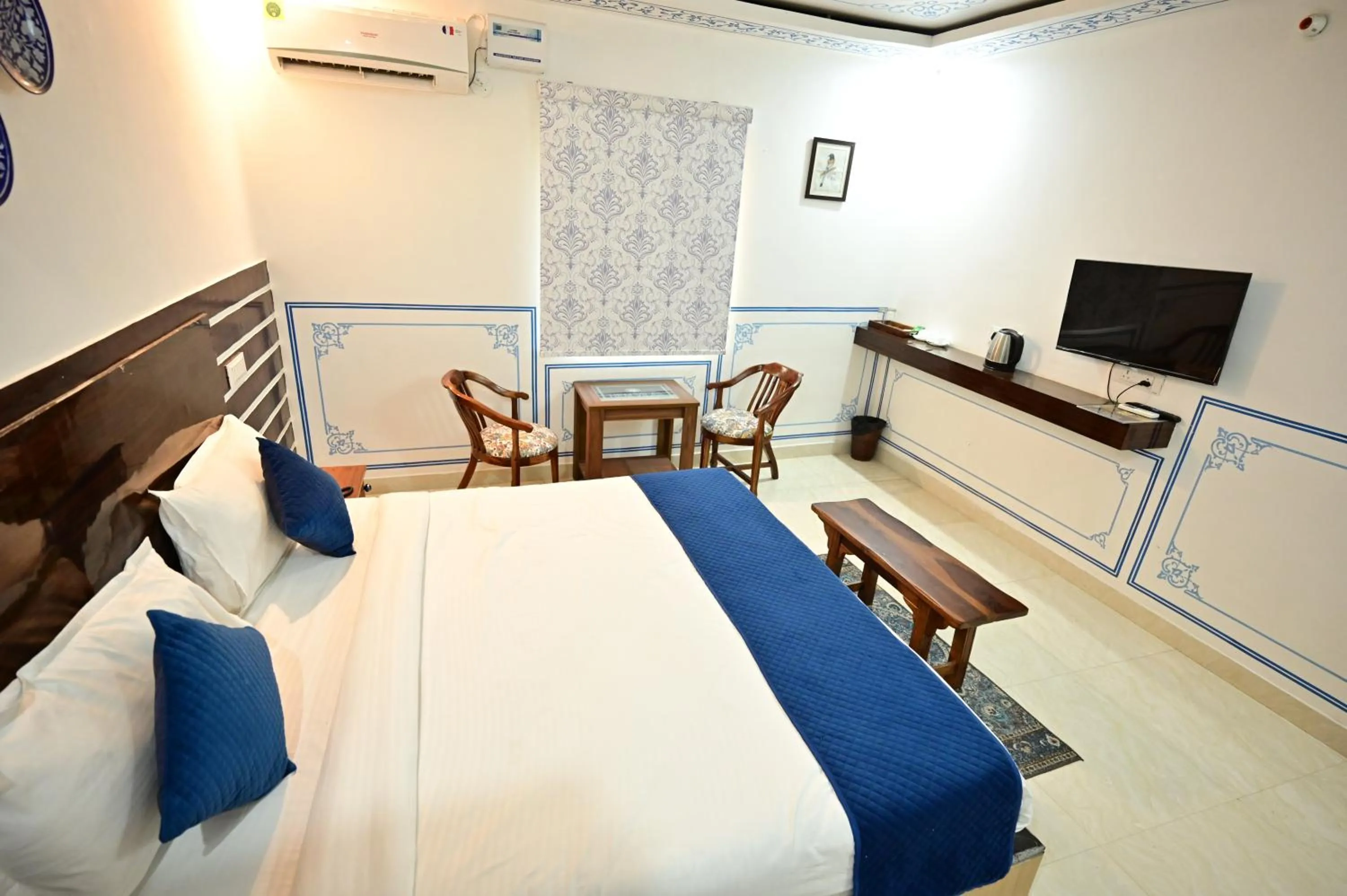 Bed in The castle crown - Hem Vilas Resort Ranthambhore