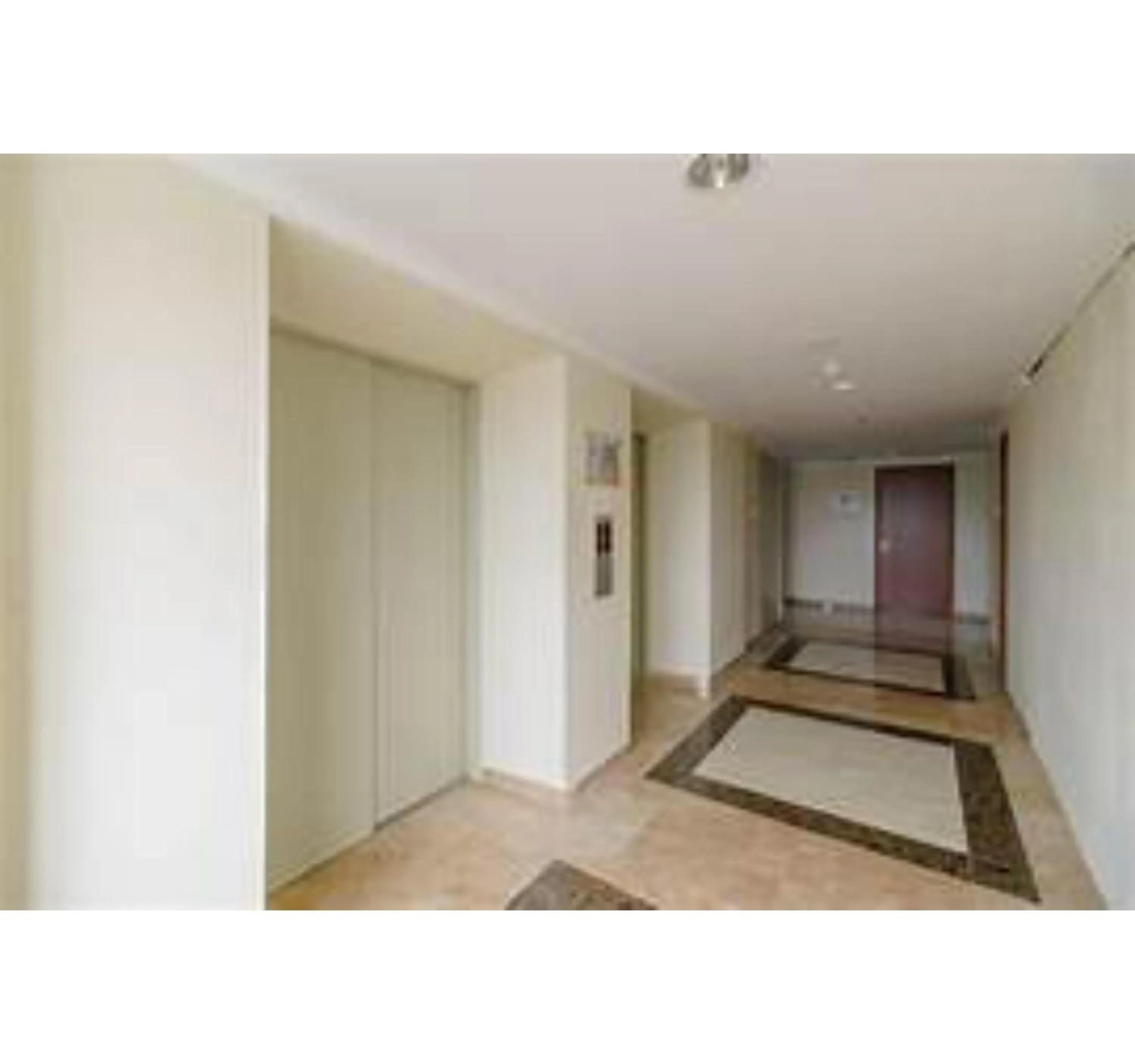 Lobby or reception in OYO Life 93374 Andira Inn