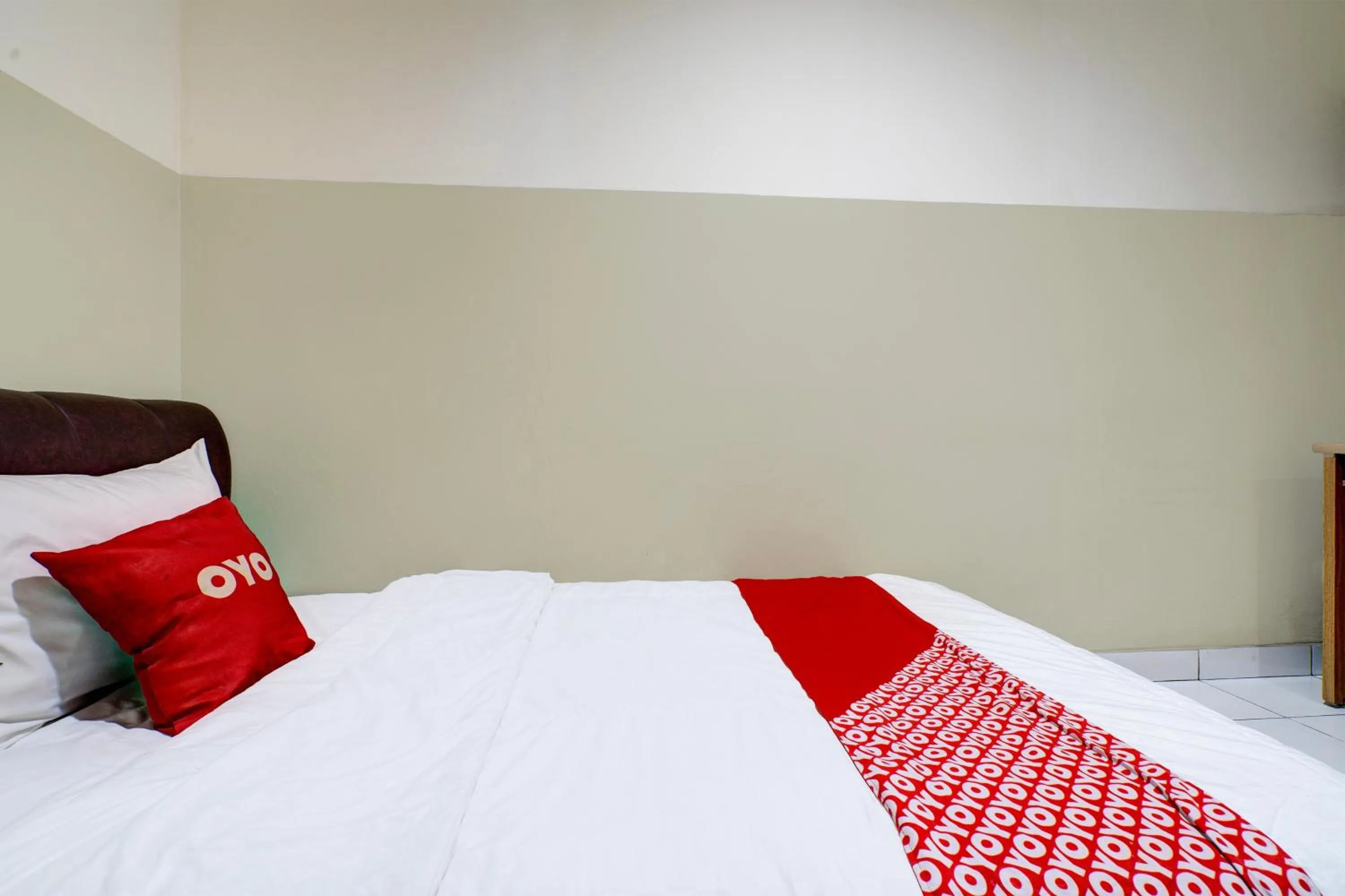 Bedroom in Hotel O Sukamulya Homestay