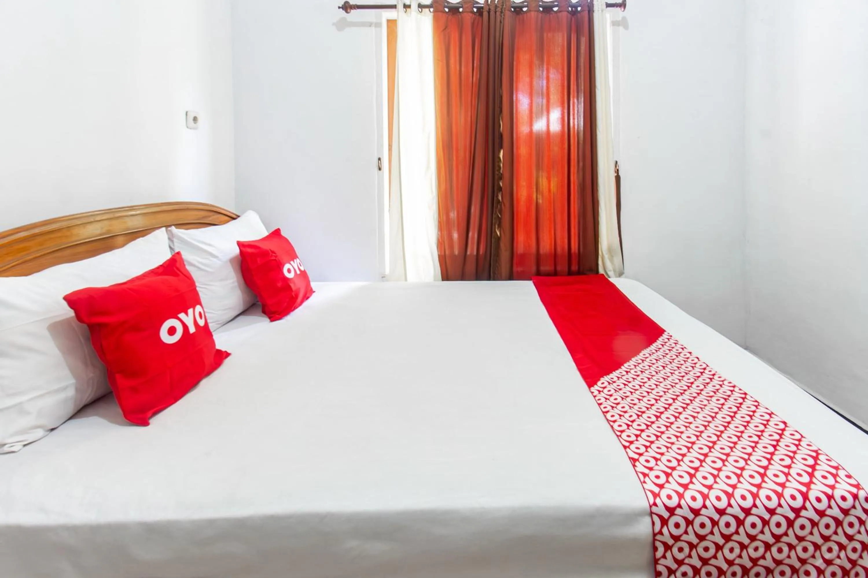 Bedroom, Bed in OYO Life 93409 Anugrah House