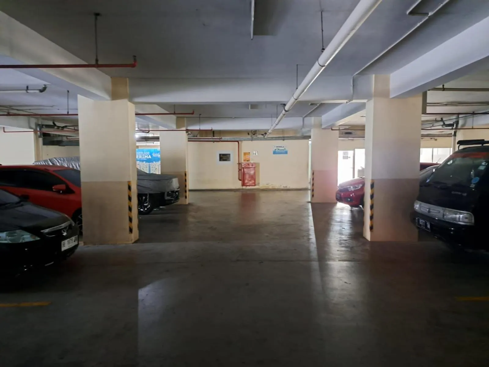 Lobby or reception in Hotel O Apartement Sentraland Karawang By Agung Rent