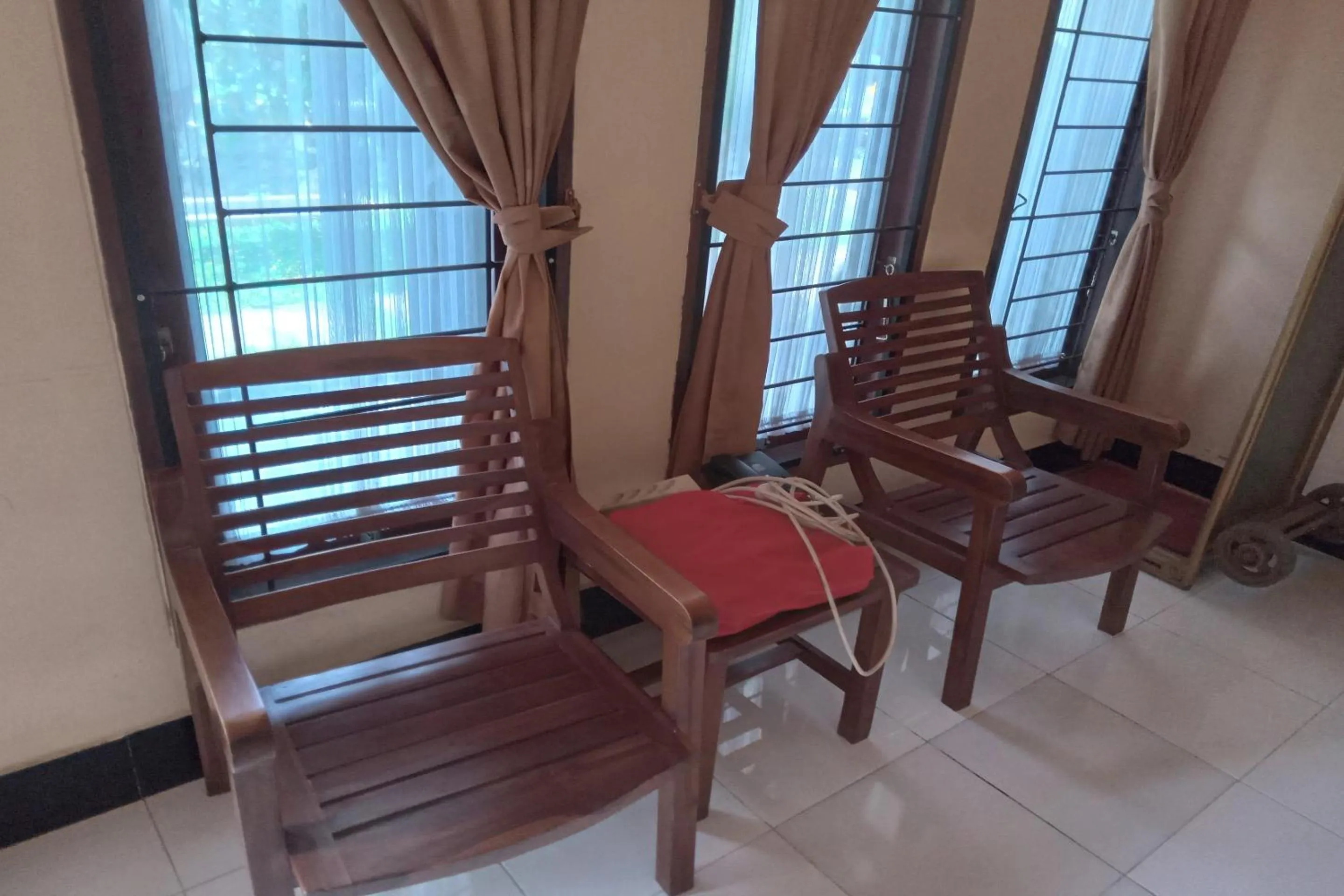 Lobby or reception in Capital O 93391 Golden Manggis Hotel Near SMKN 1 Lingsar