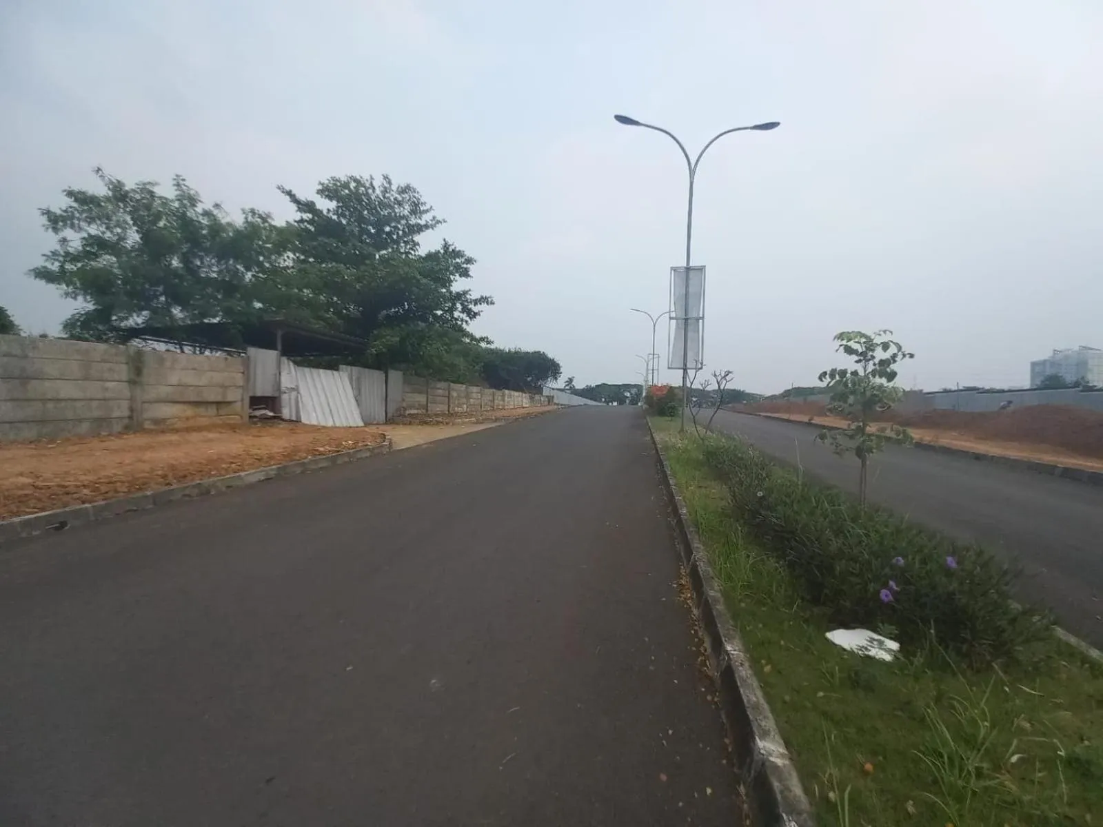 Lobby or reception in Hotel O Apartement Sentraland Karawang By Gs