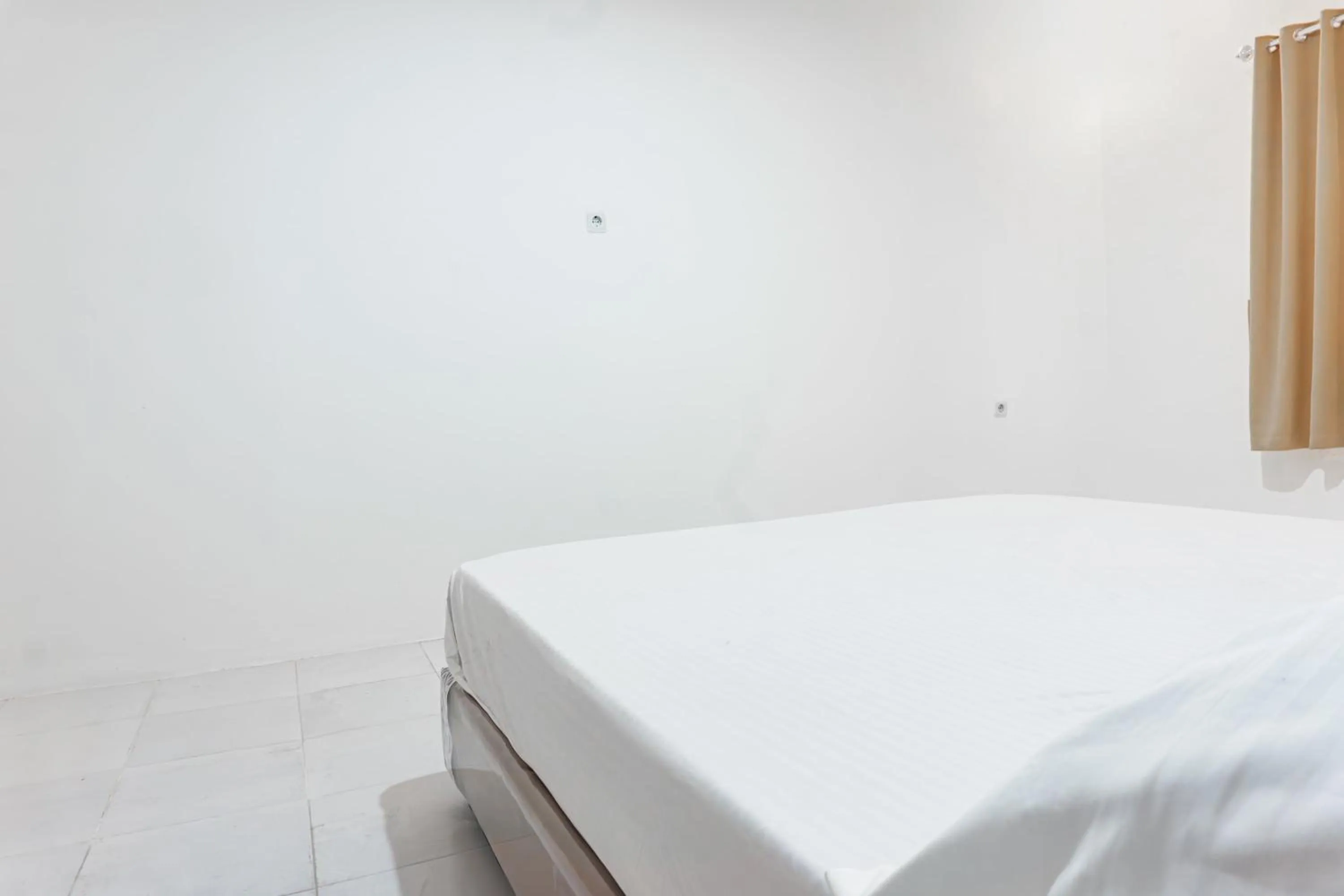 Bedroom, Bed in Hotel O Enjoy Homestay & Cafe