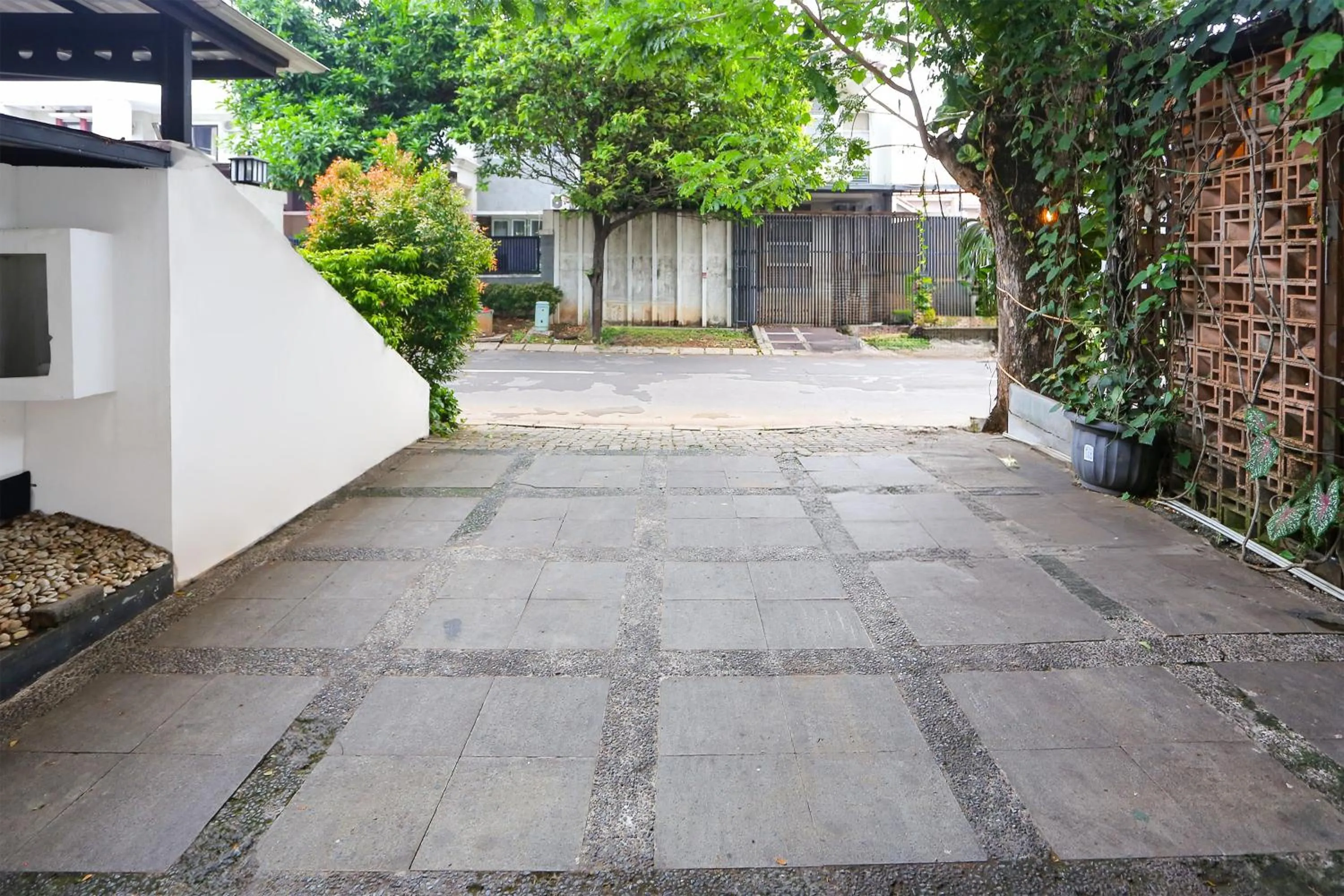 Other in OYO 93370 Lot Thirty Six