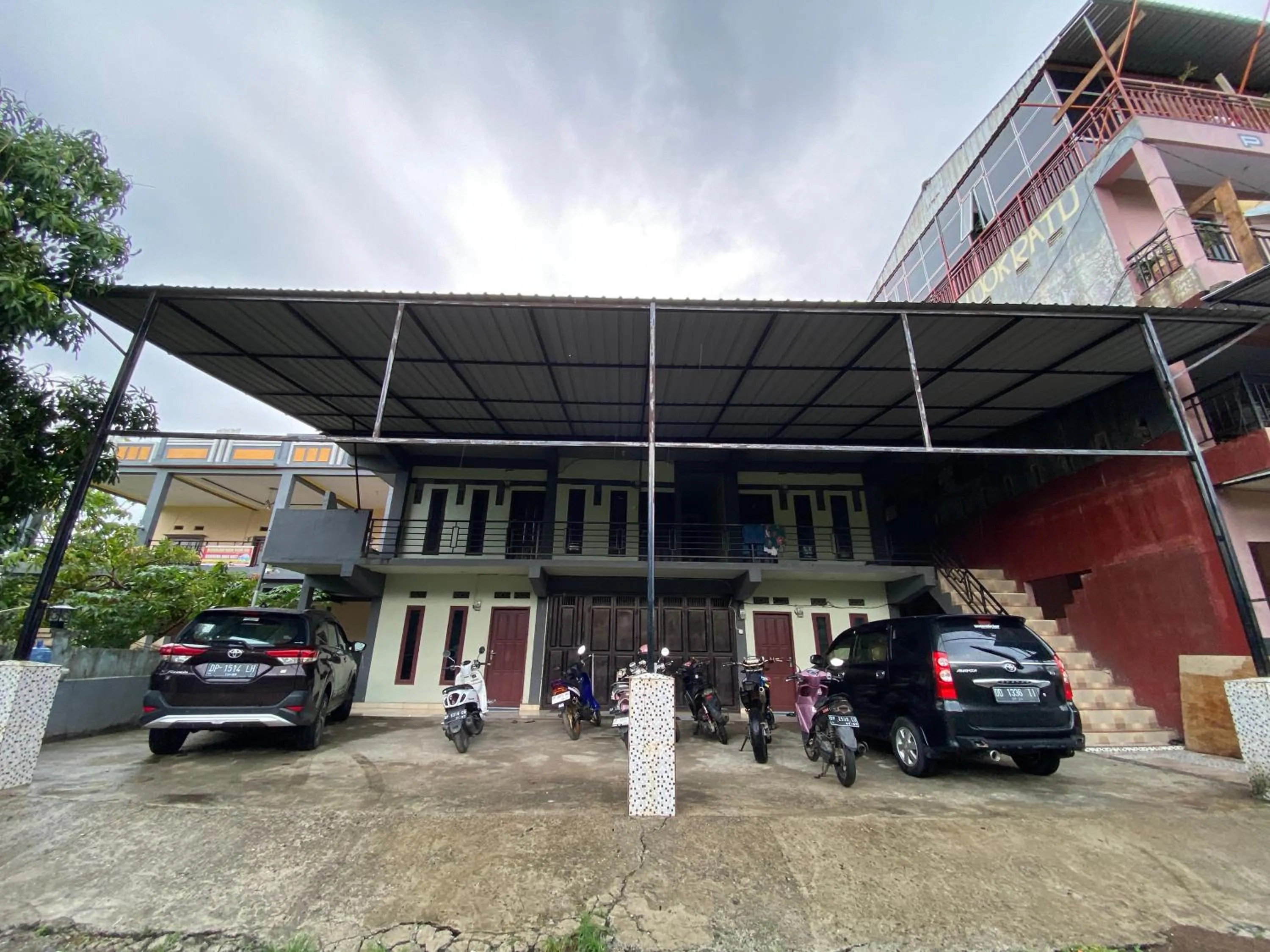 Lobby or reception in OYO 93414 Wisma Ratu Syariah Near SMP Negeri 2 Watang Pulu