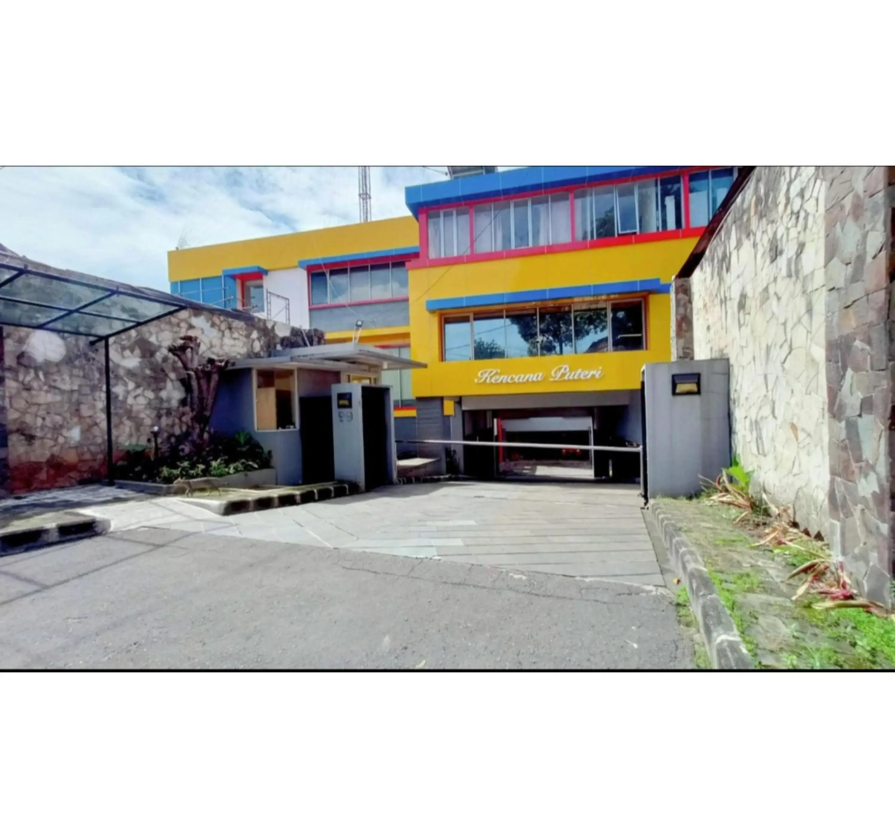OYO Life 93383 Wisma Kencana Puteri OYO Life 93383 Wisma Kencana Puteri