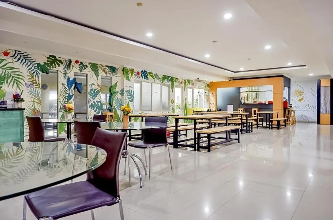 Lobby or reception in OYO Life 93383 Wisma Kencana Puteri