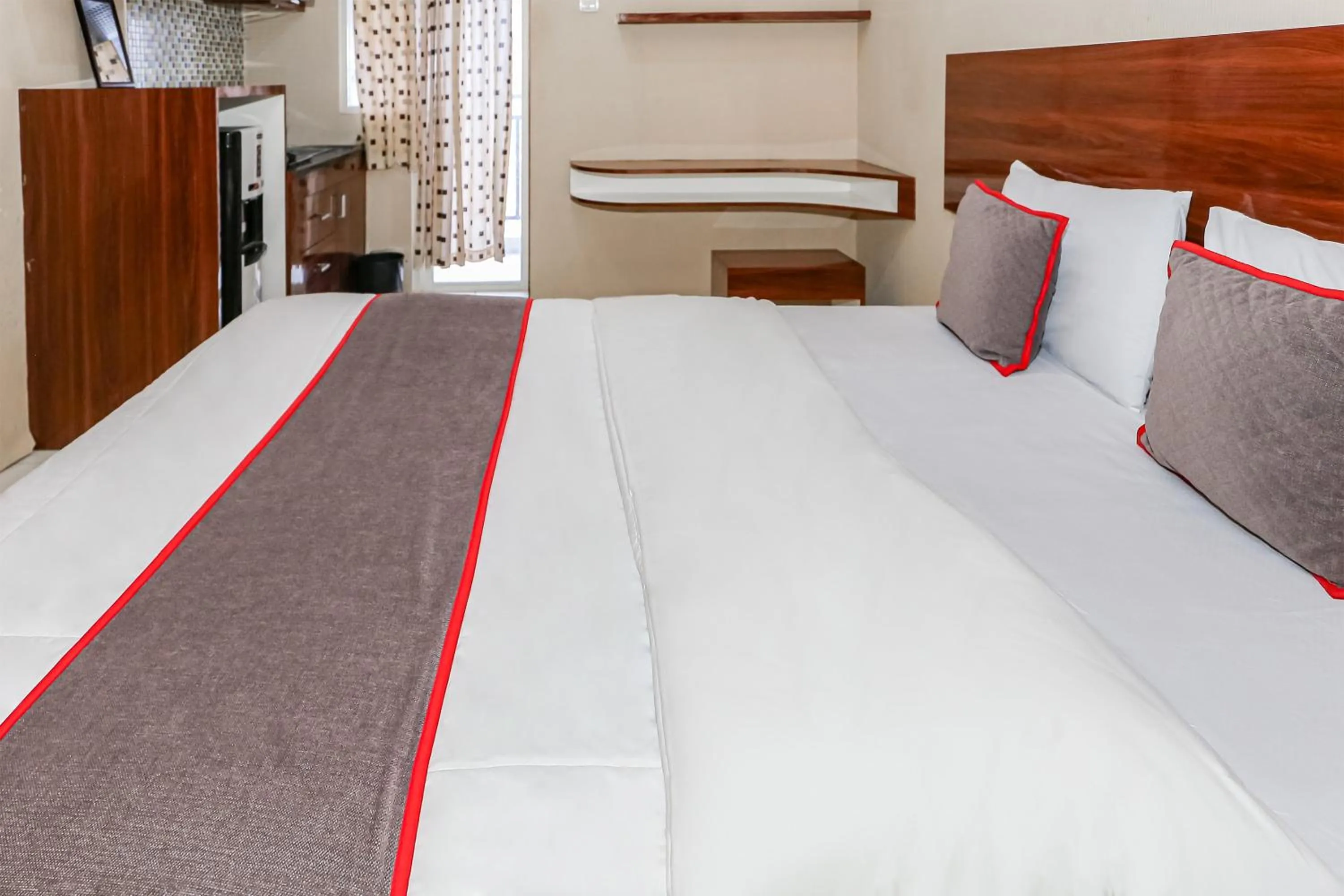 Bedroom in Capital O 93371 Pelangi Residence 5