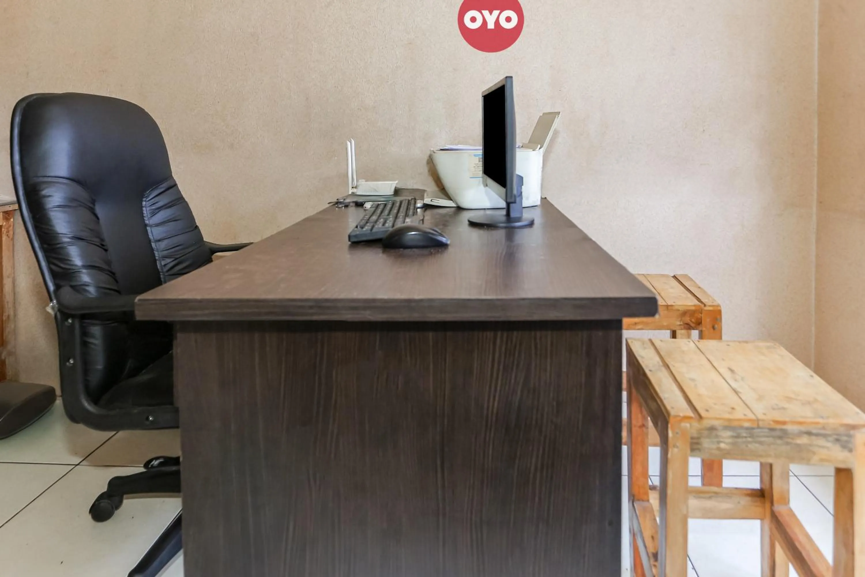 Lobby or reception in Capital O 93372 Aurora Residence