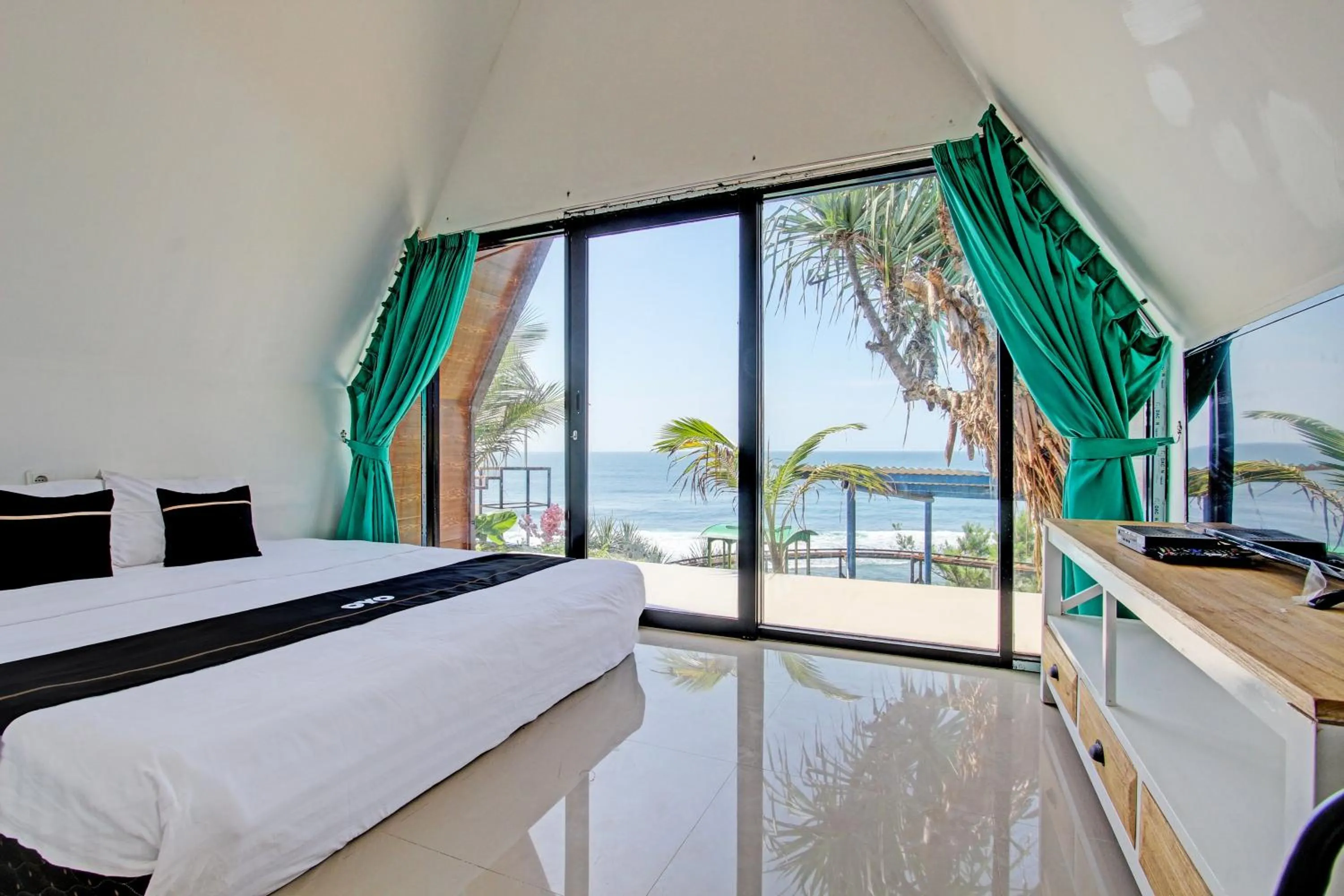 Bedroom in Palette 93389 Osanna Beach Resort