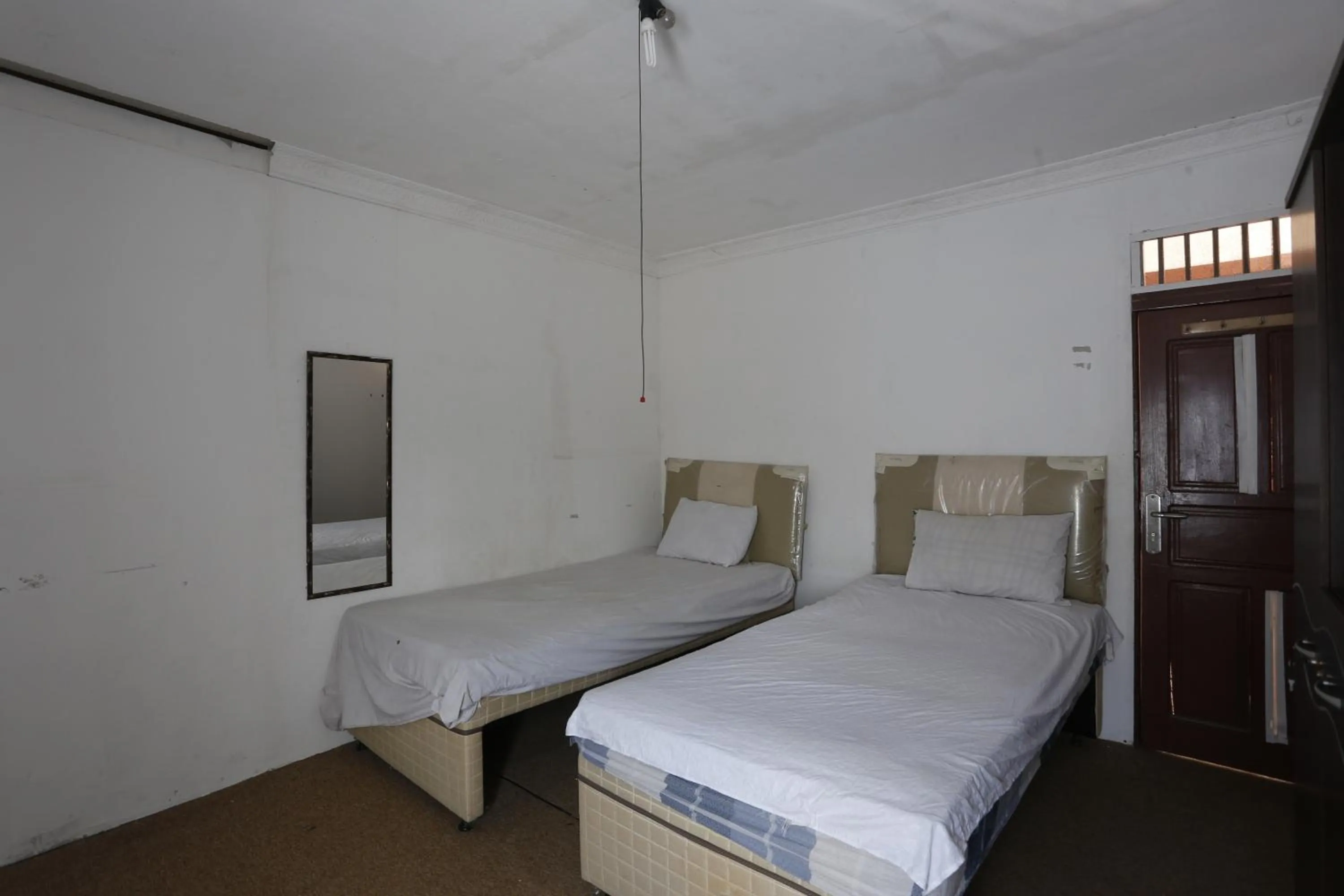 Bedroom, Bed in Hotel O Penginapan Mangkoe Barokah