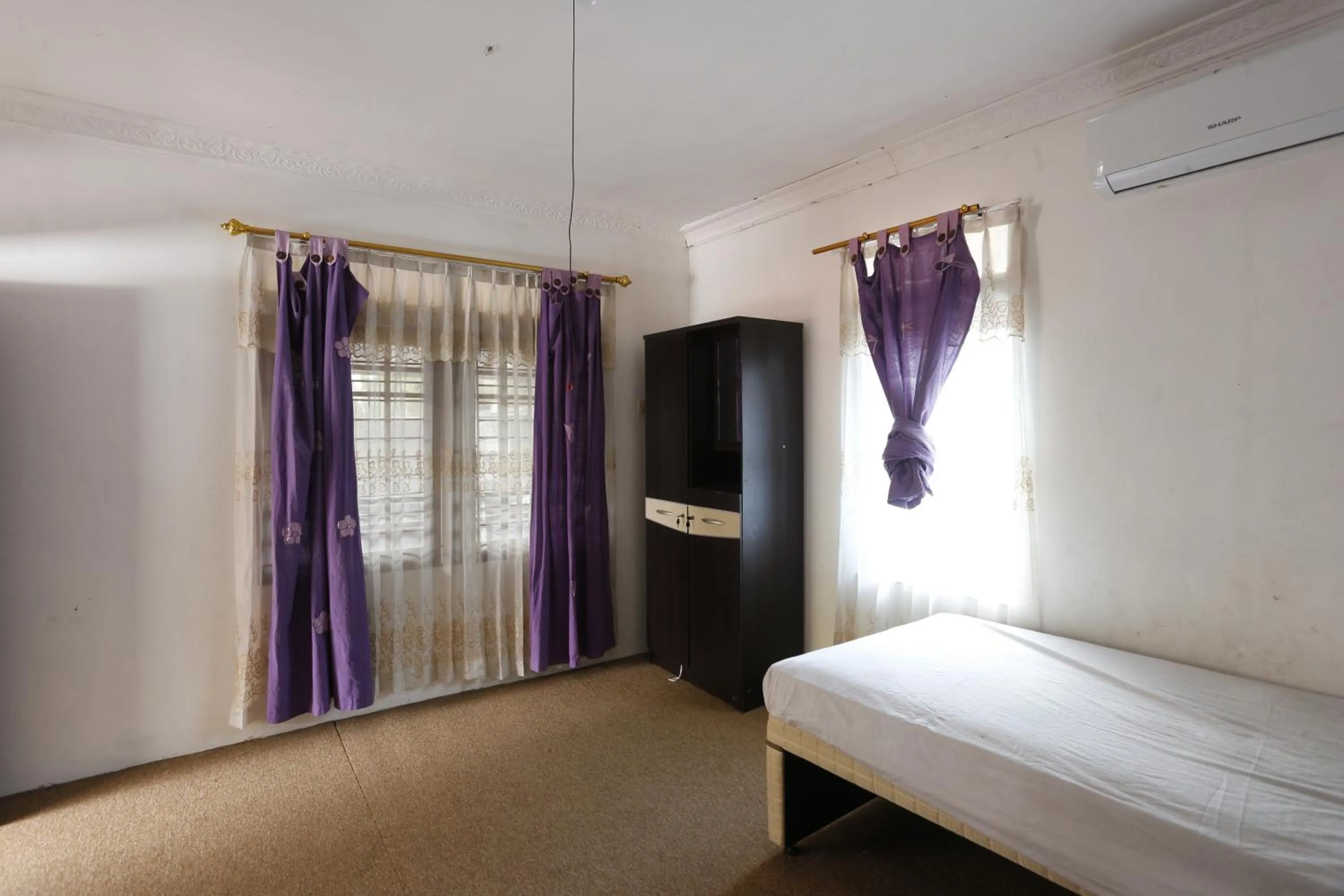 Bedroom, Bed in Hotel O Penginapan Mangkoe Barokah