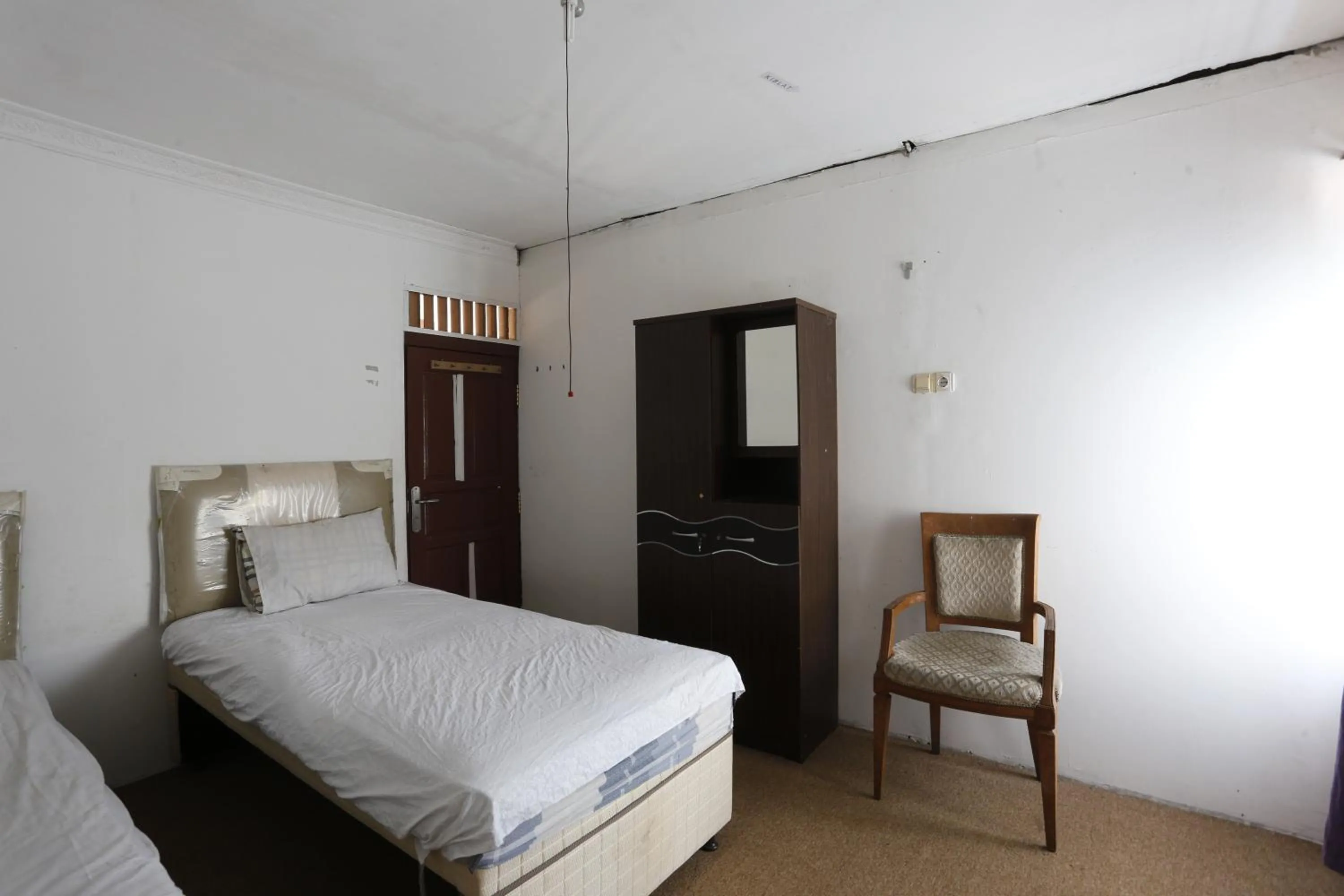 Bedroom, Bed in Hotel O Penginapan Mangkoe Barokah