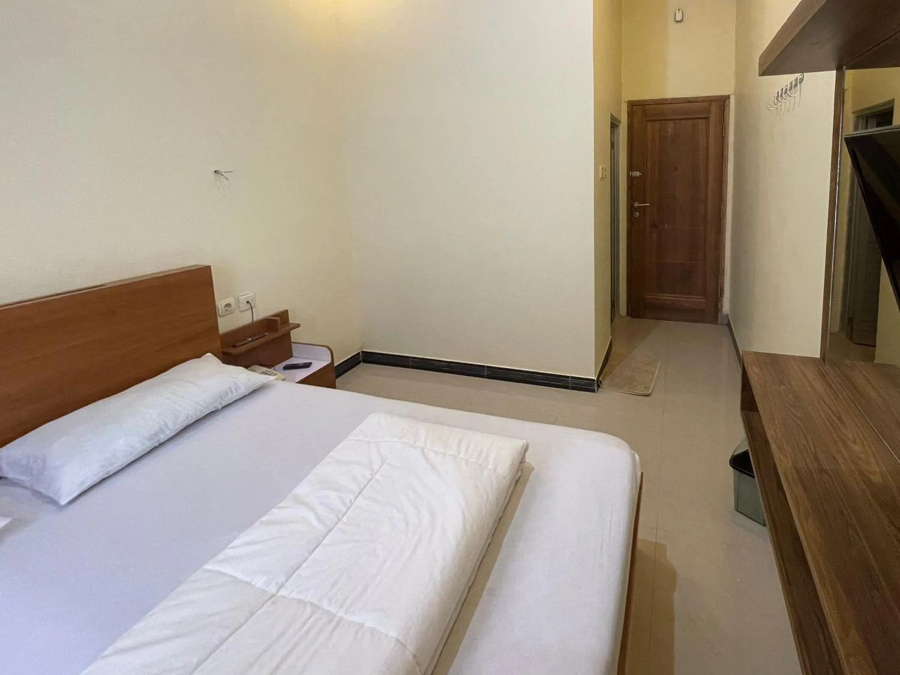 Bedroom, Bed in Senja Dieng Homestay Syariah RedPartner