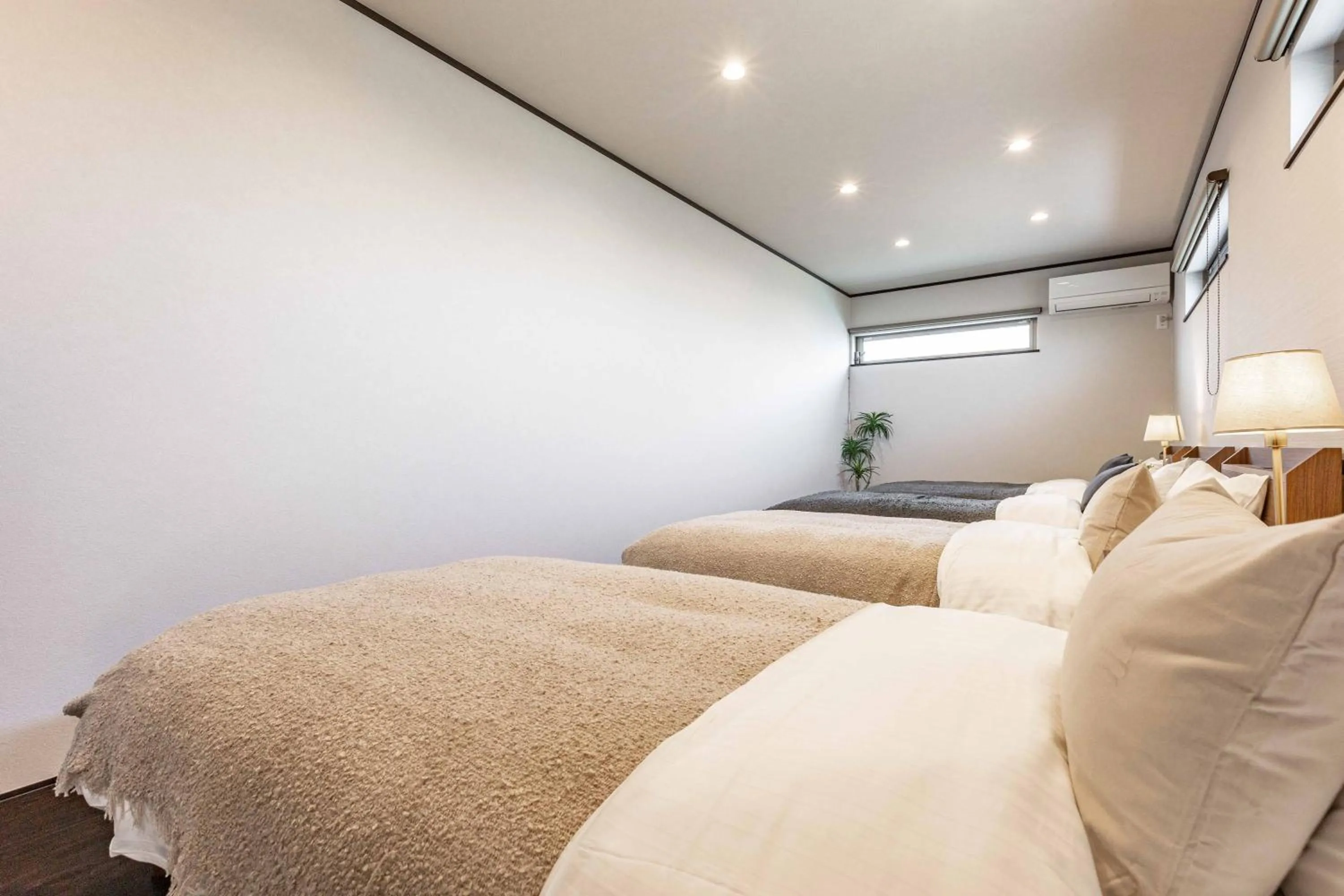 Bed in PEACE OF REST TAKASHIMA