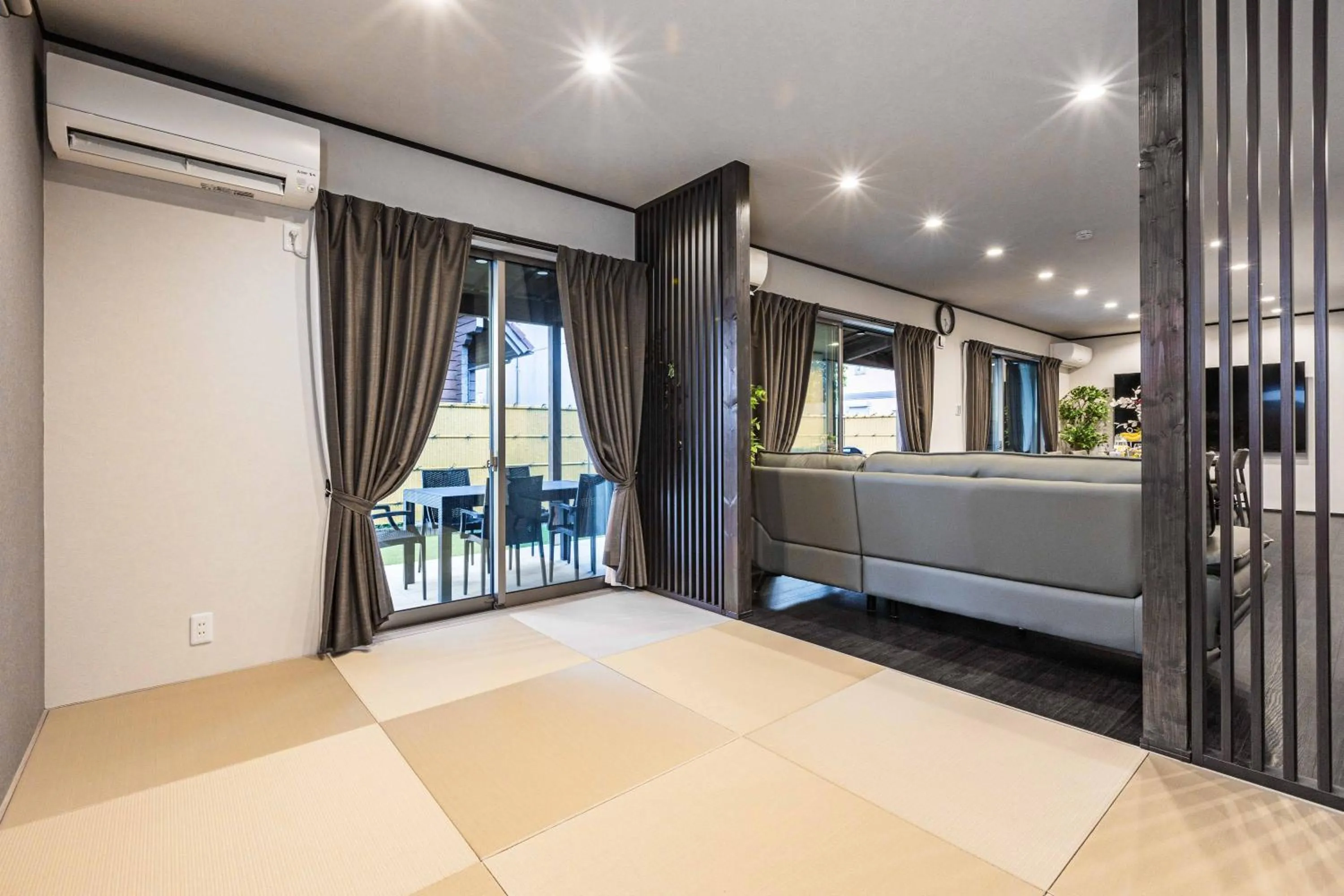 Photo of the whole room, Bed in PEACE OF REST TAKASHIMA