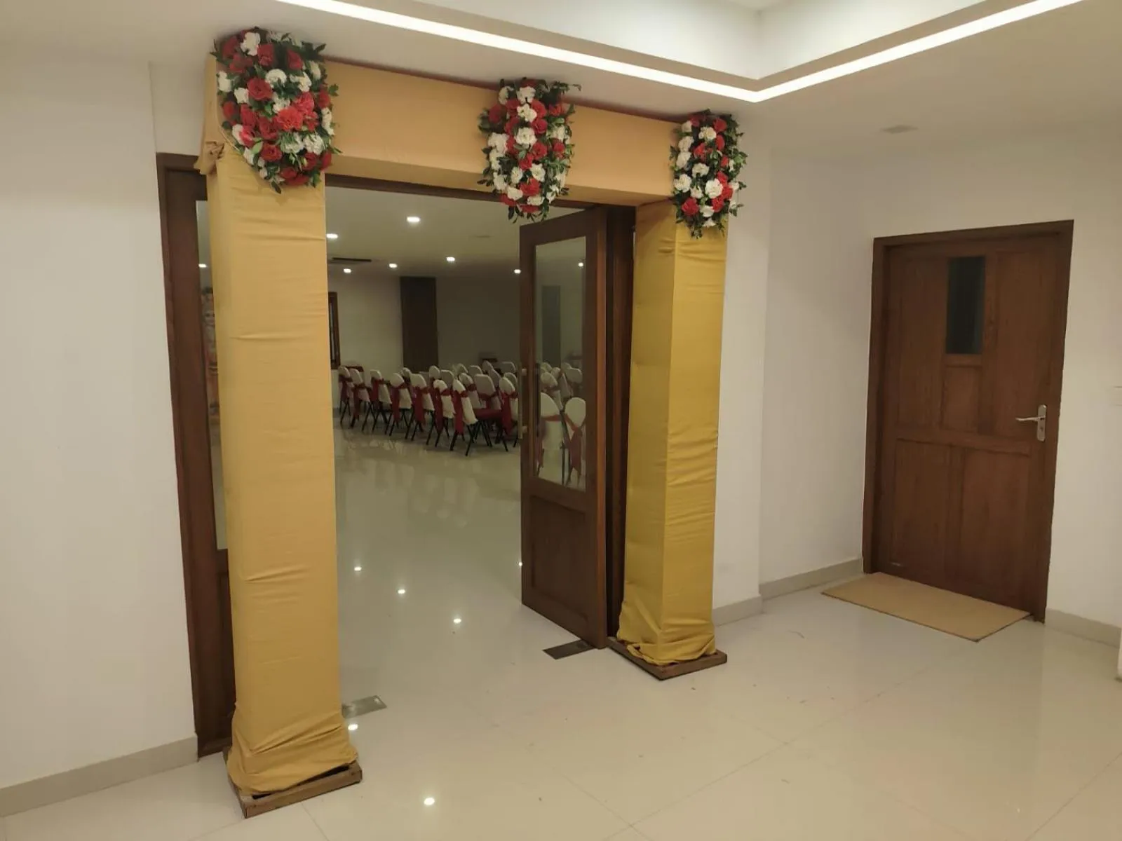 Banquet/Function facilities in Hotel Mangala Temple View