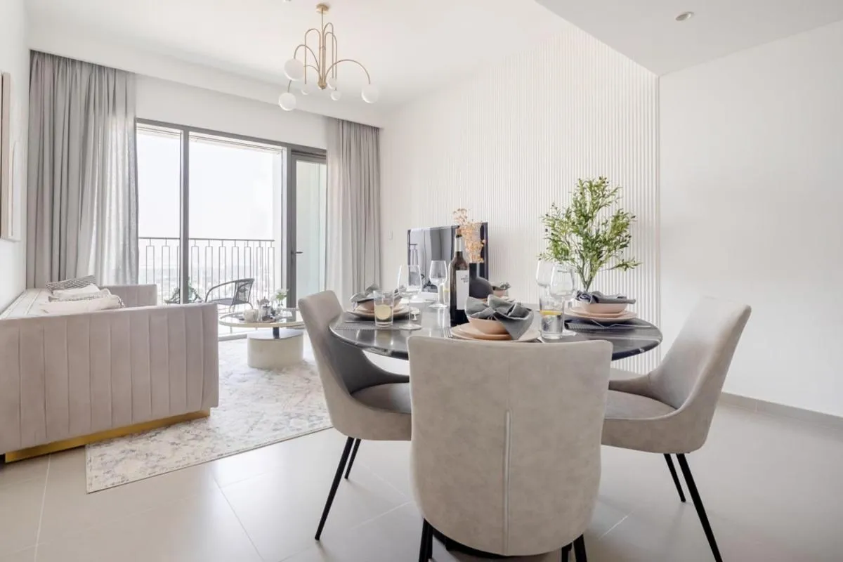 Dining area in Frank Porter - Downtown Views II