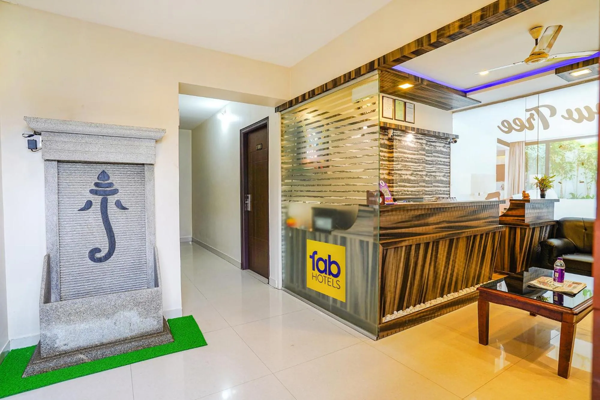 Lobby or reception in FabHotel Willow Tree