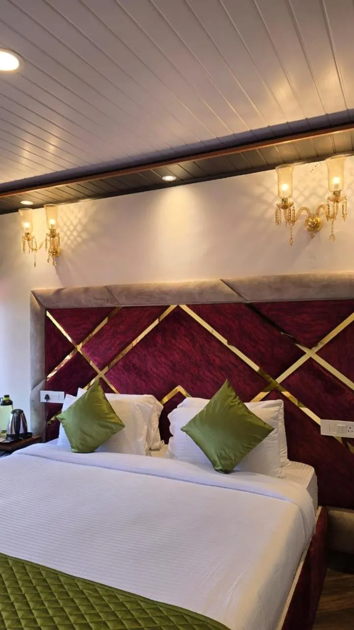 Bed in Silver Oak resorts