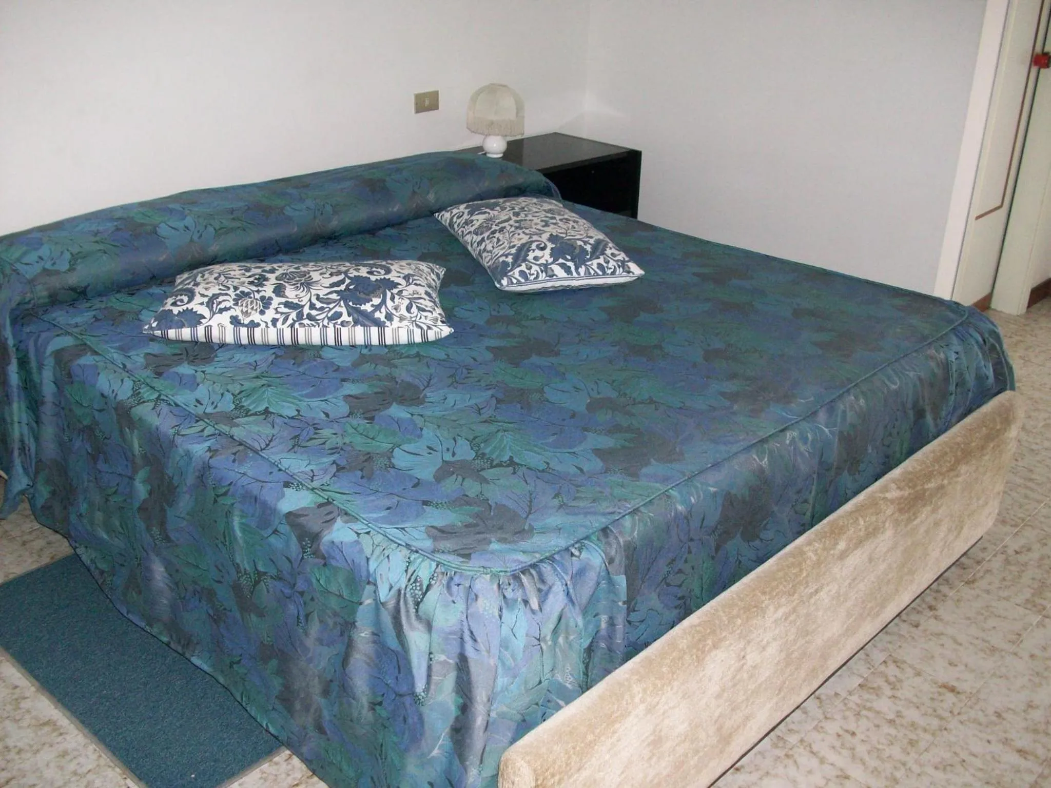 Bed in HOTEL SANTOROTTO di FABIO TERROSI