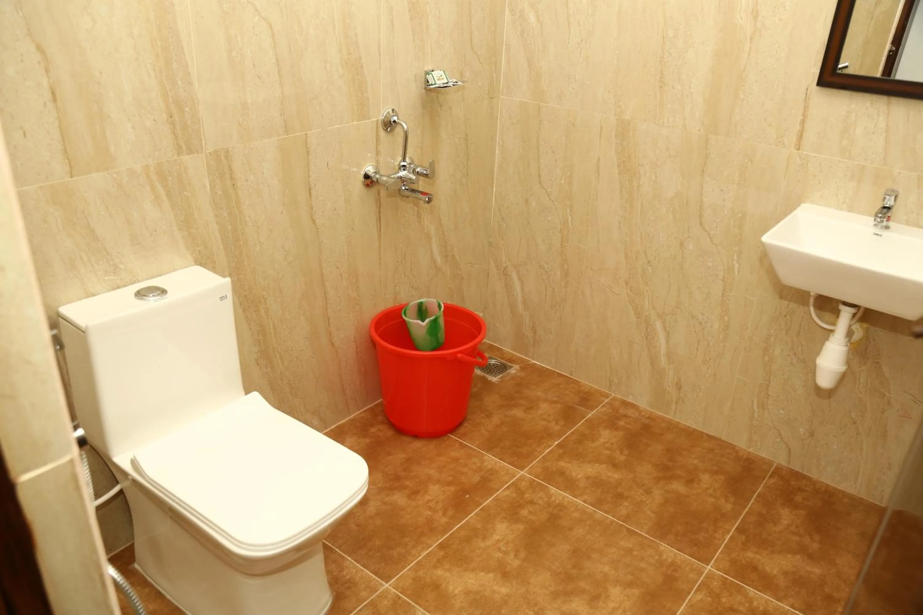 Toilet in SS Stay Kilpauk Chennai