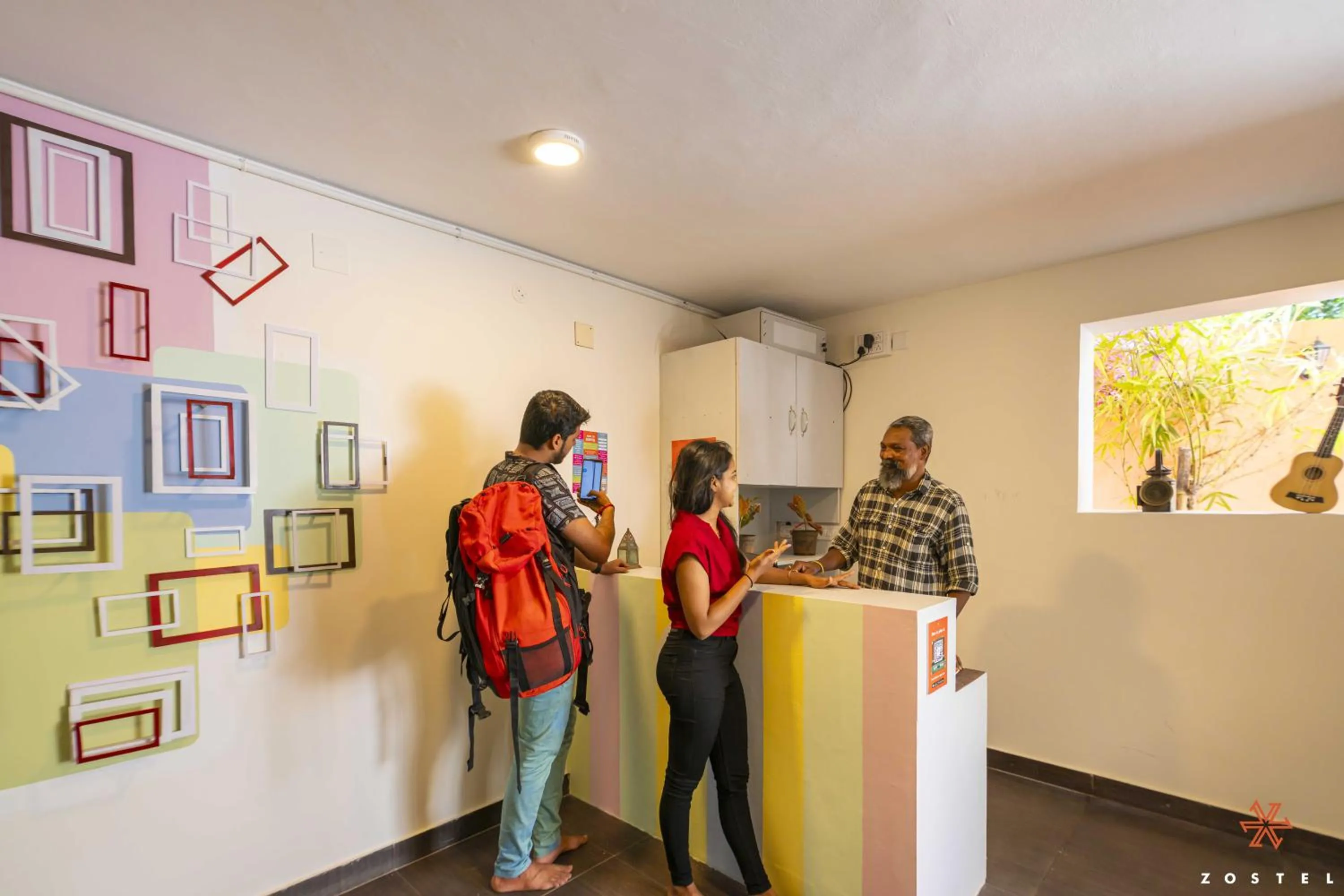 People in Zostel Pondicherry, Auroville Road