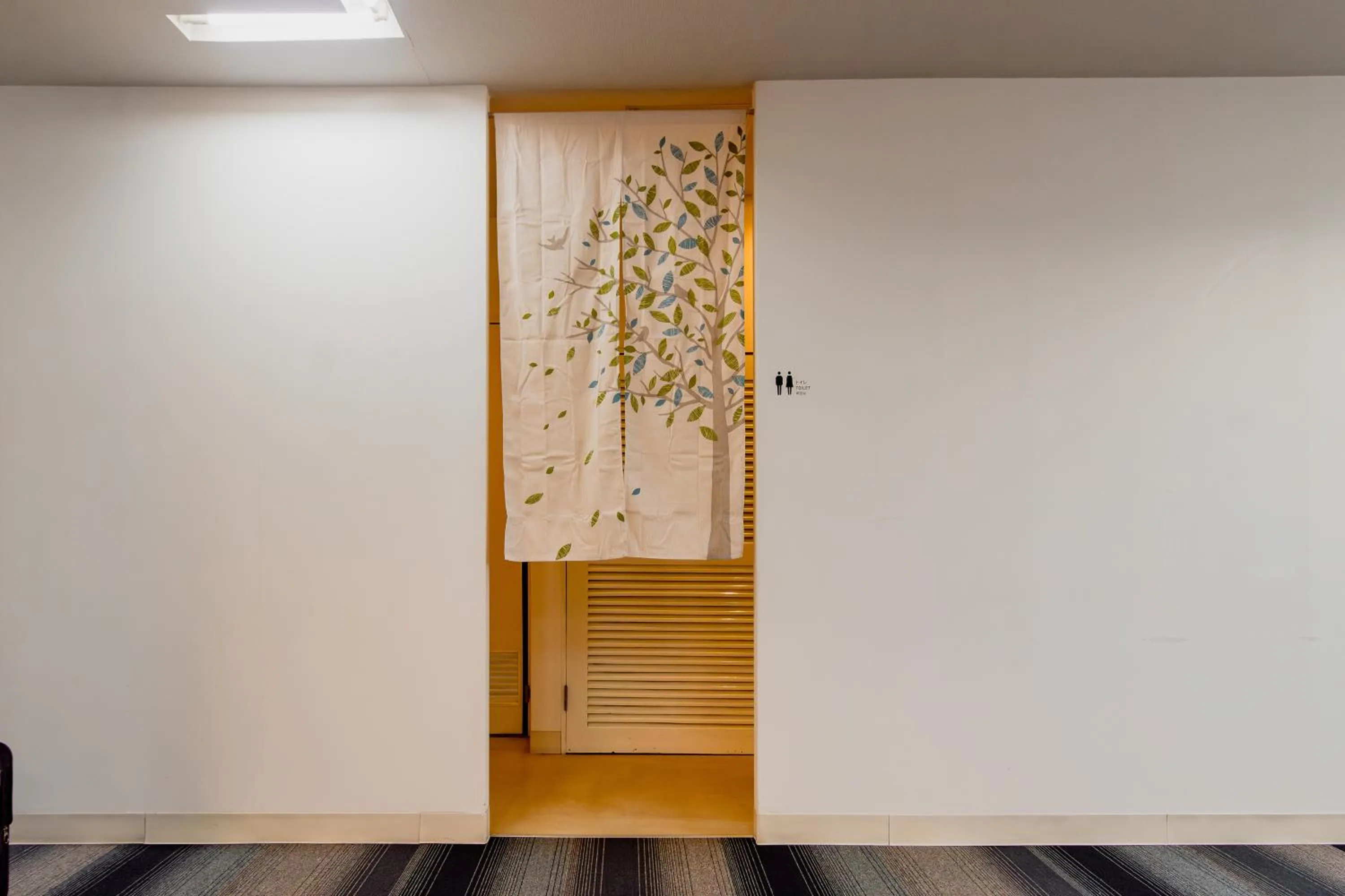 Property building in Fukuoka Share Hotel