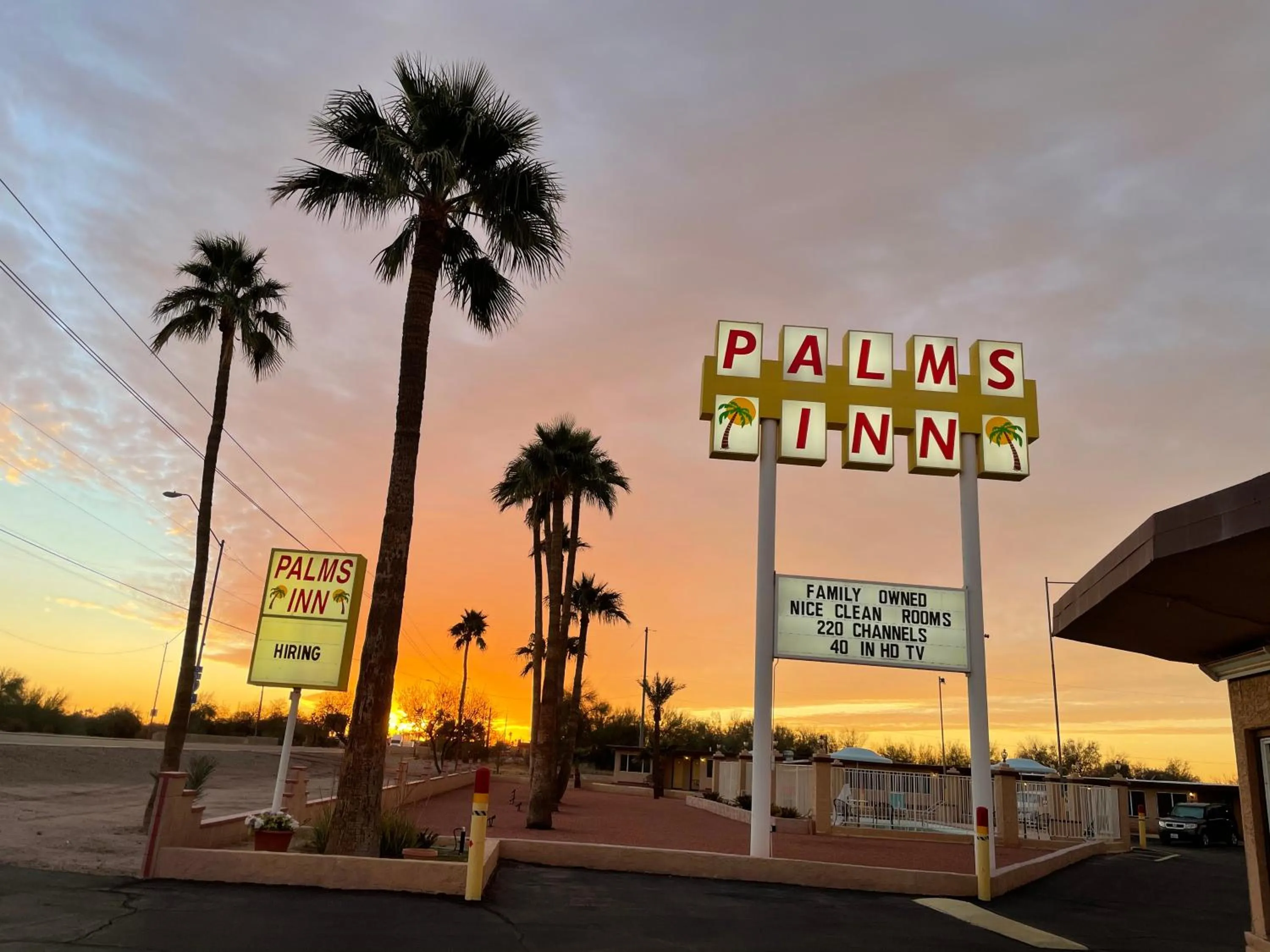 Property building in Palms Inn
