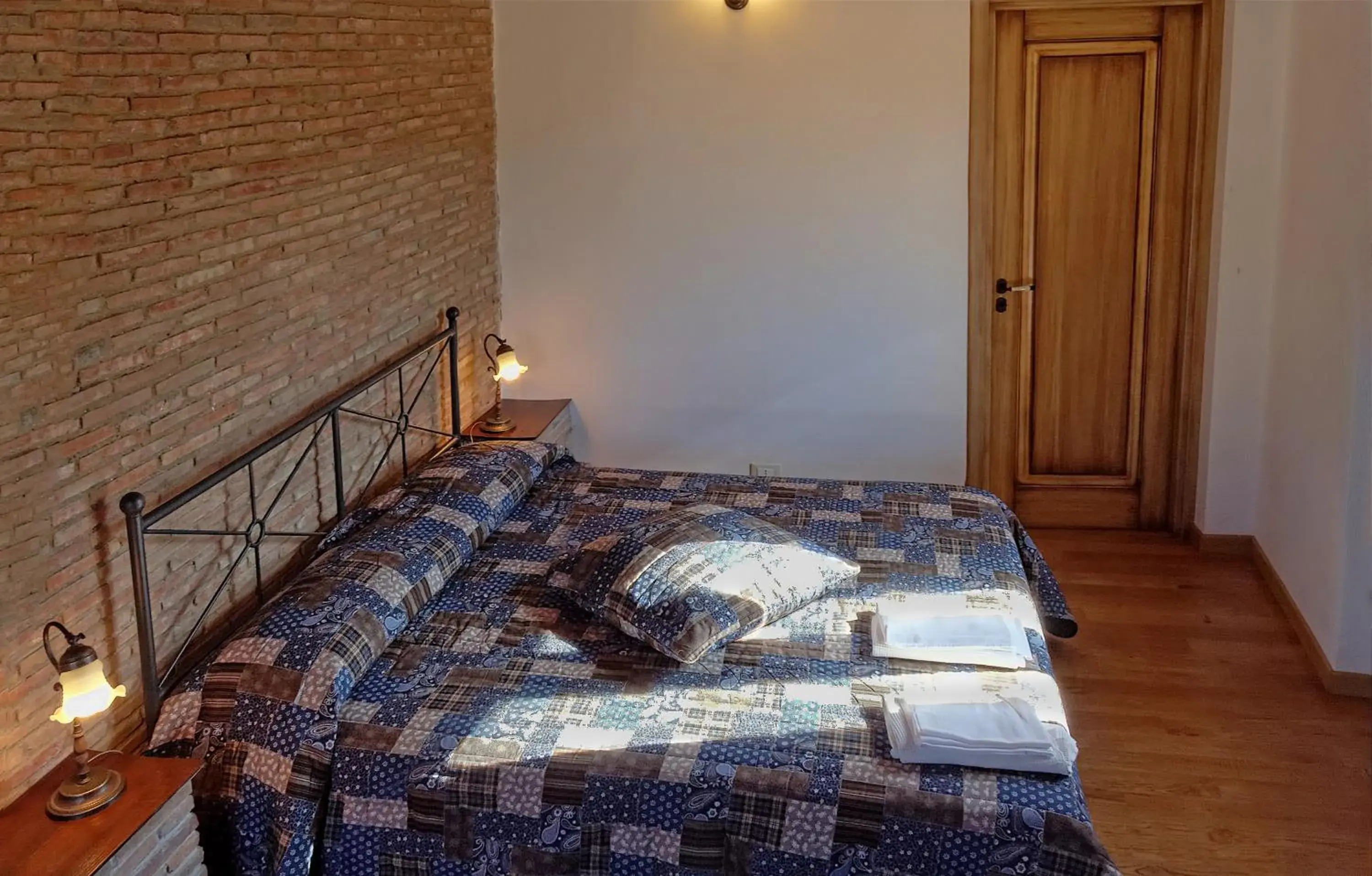 Family Room with Private Bathroom - single occupancy in Agriturismo Passo dei Briganti Family Room with Private Bathroom - single occupancy in Agriturismo Passo dei Briganti