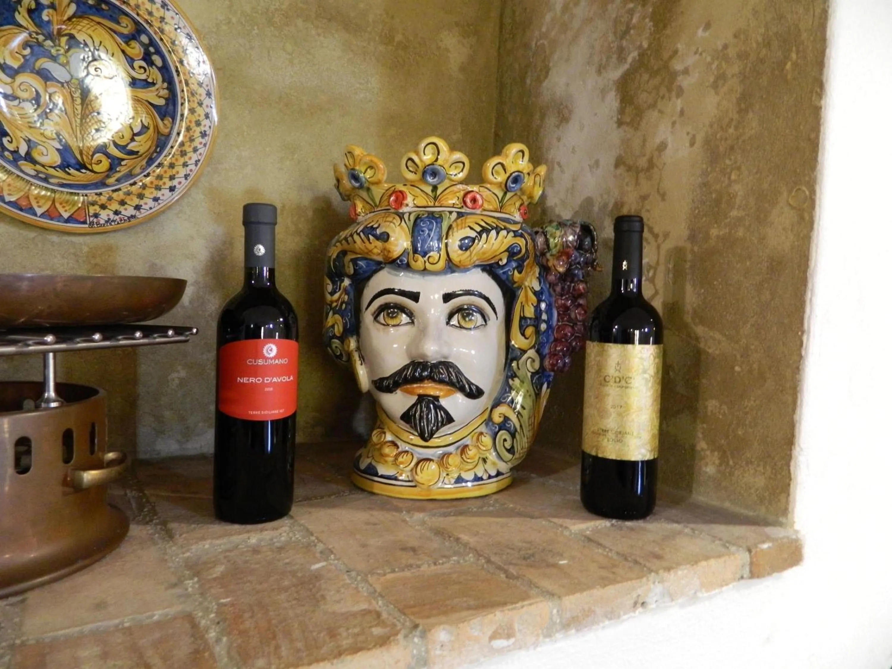 Decorative detail in Agriturismo Passo dei Briganti