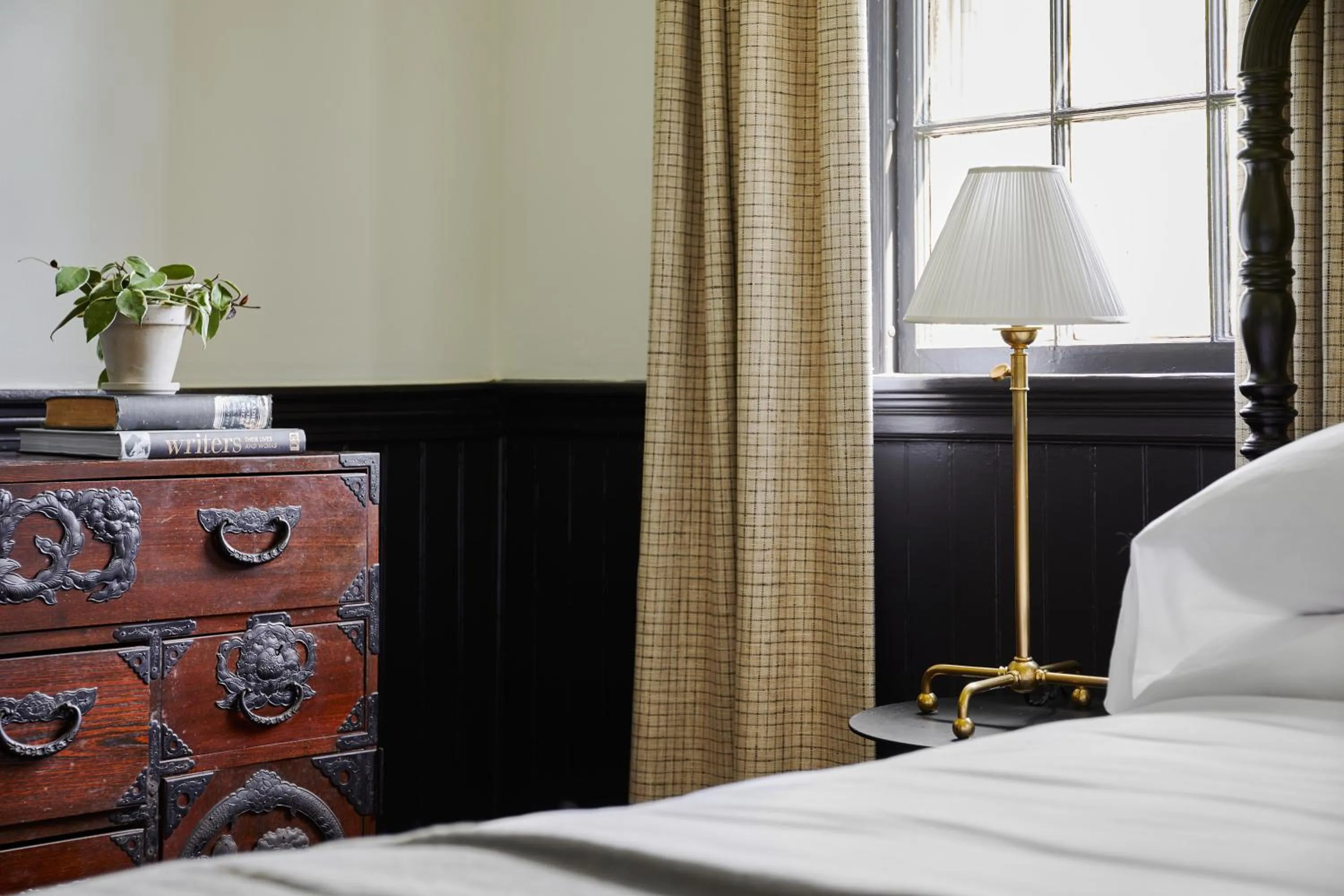 View (from property/room), Bed in Blind Tiger Portland - Danforth Street Guest House