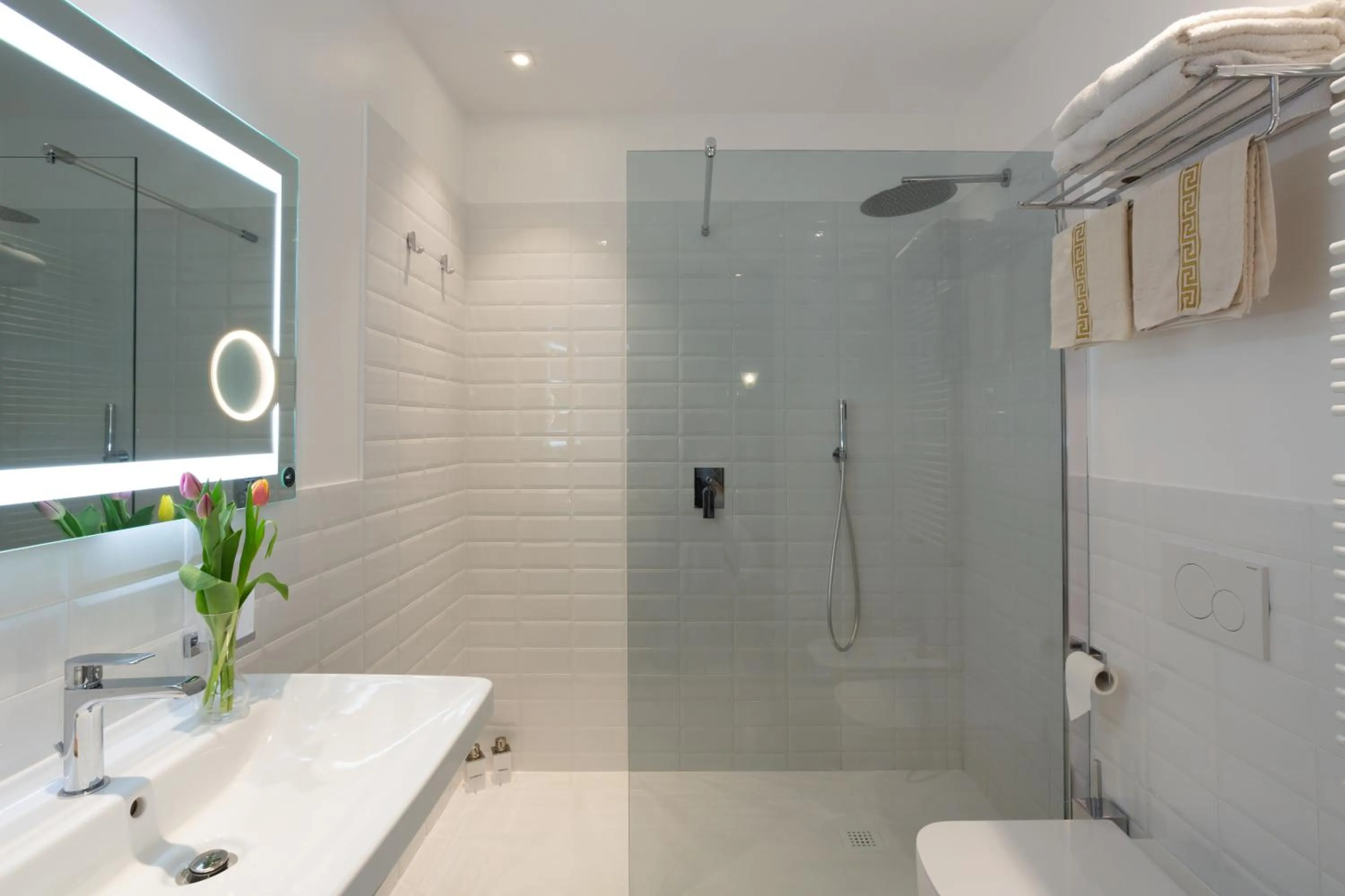 Bathroom in La Castellana Loft Hotel