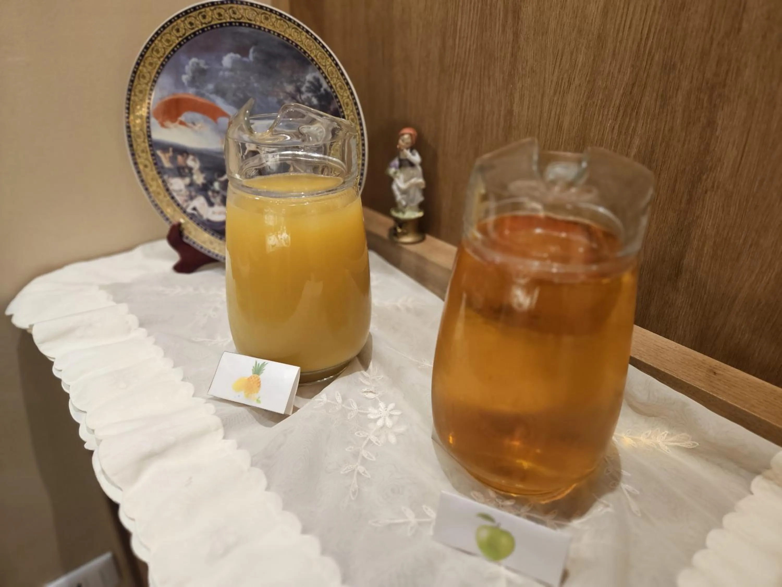 Buffet breakfast in La Castellana Loft Hotel