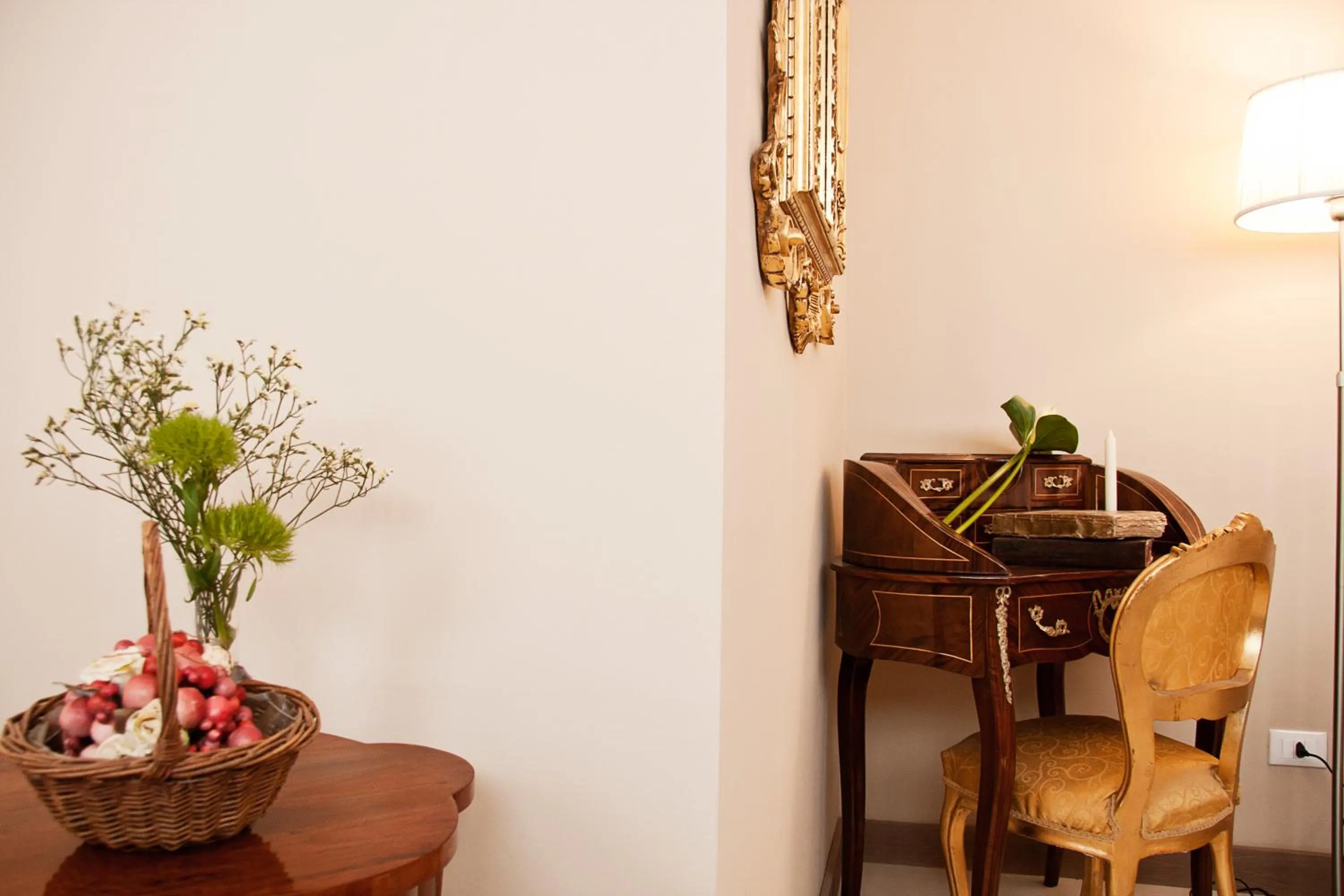 Decorative detail in La Castellana Loft Hotel