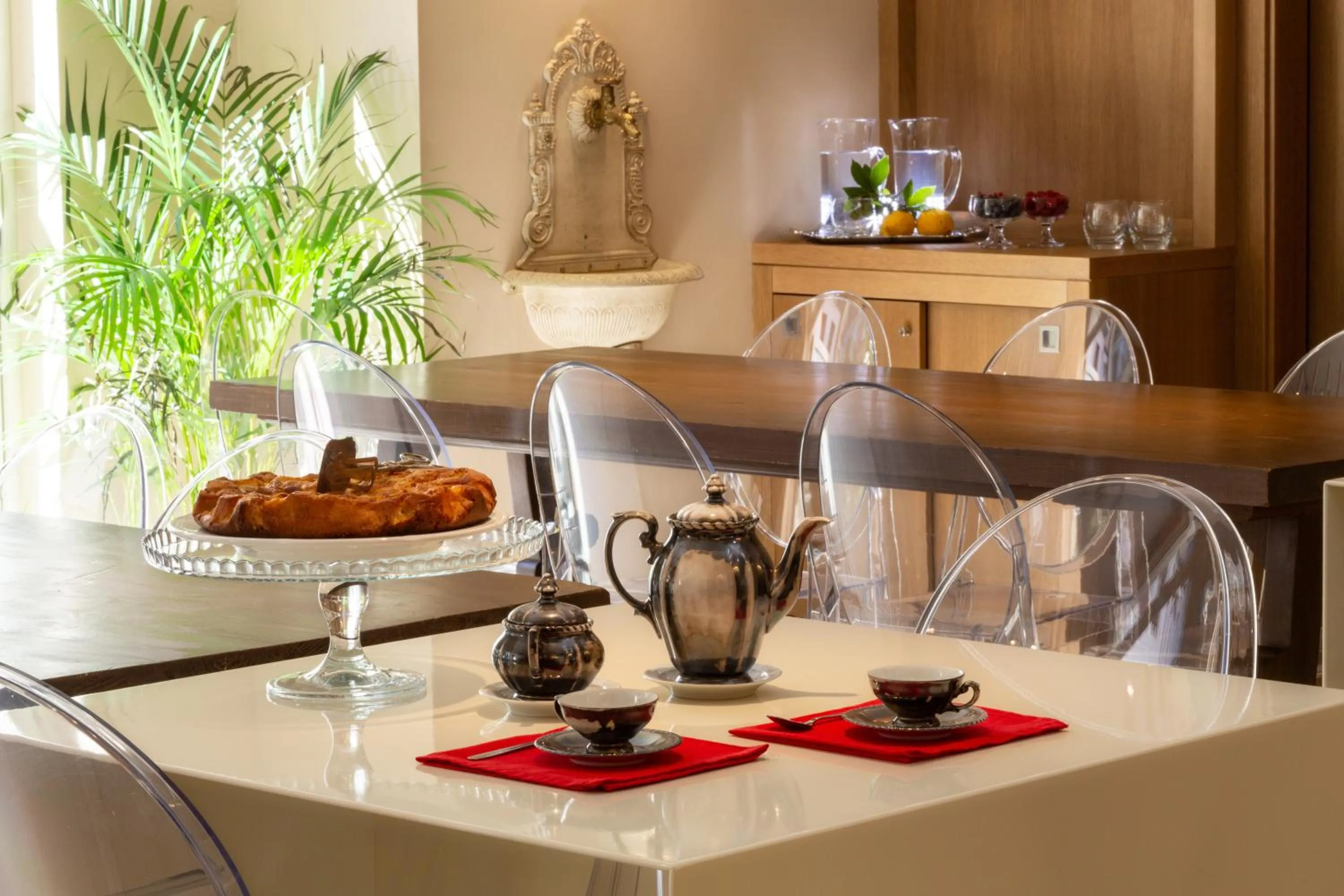 Breakfast in La Castellana Loft Hotel