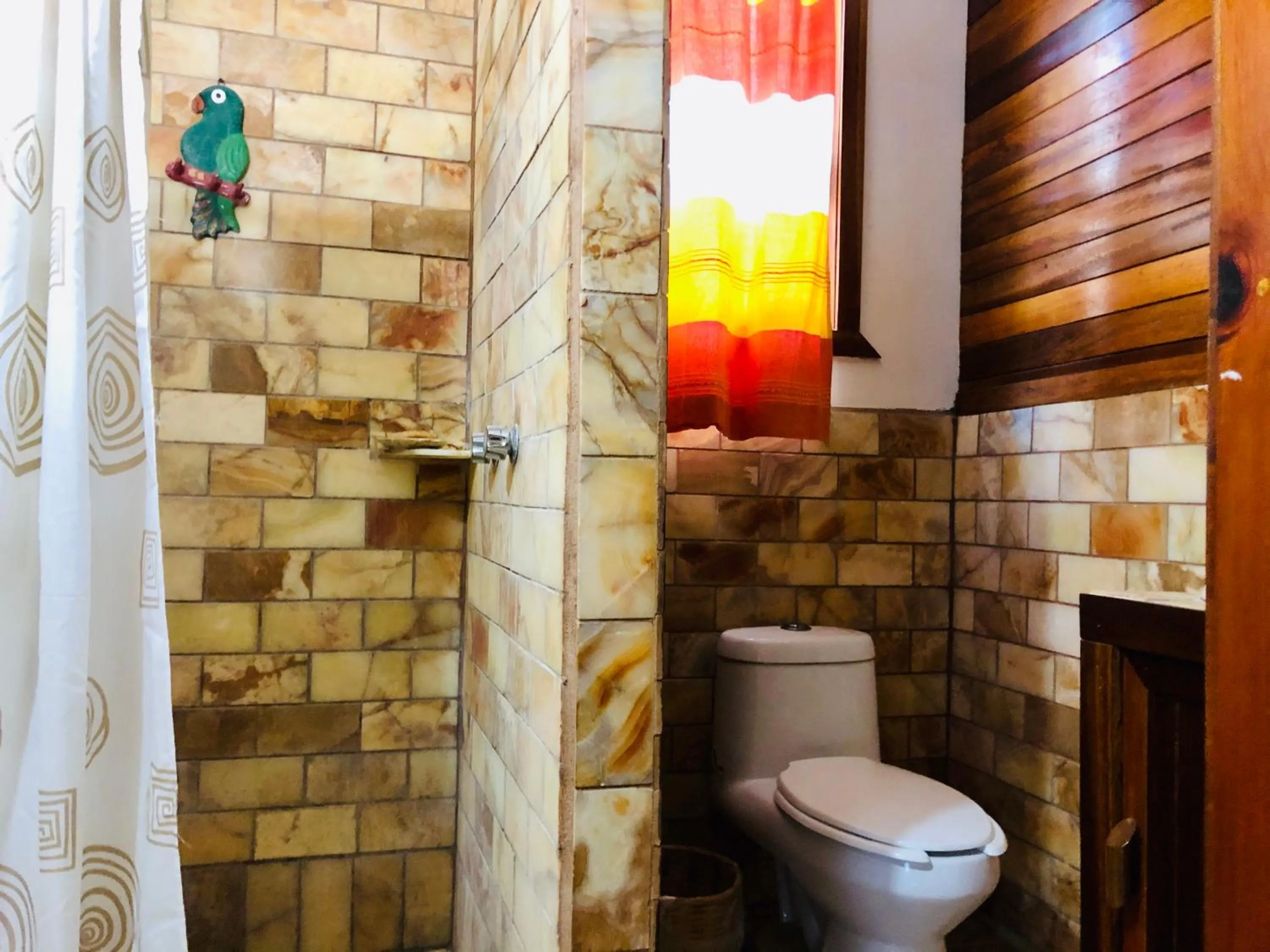 Bathroom in Hotel Paraíso del Pescador by Rotamundos