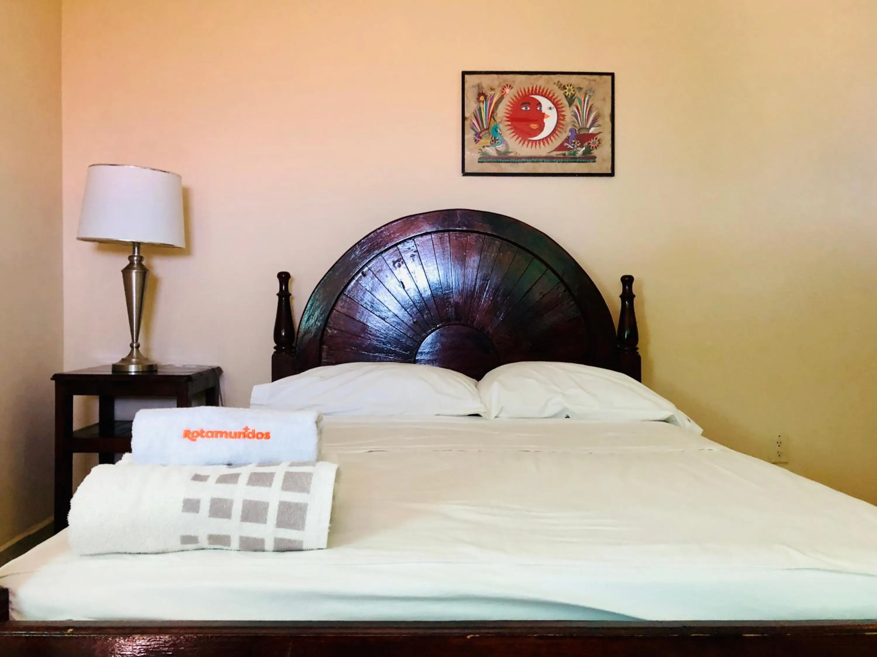 Bed in Hotel Paraíso del Pescador by Rotamundos