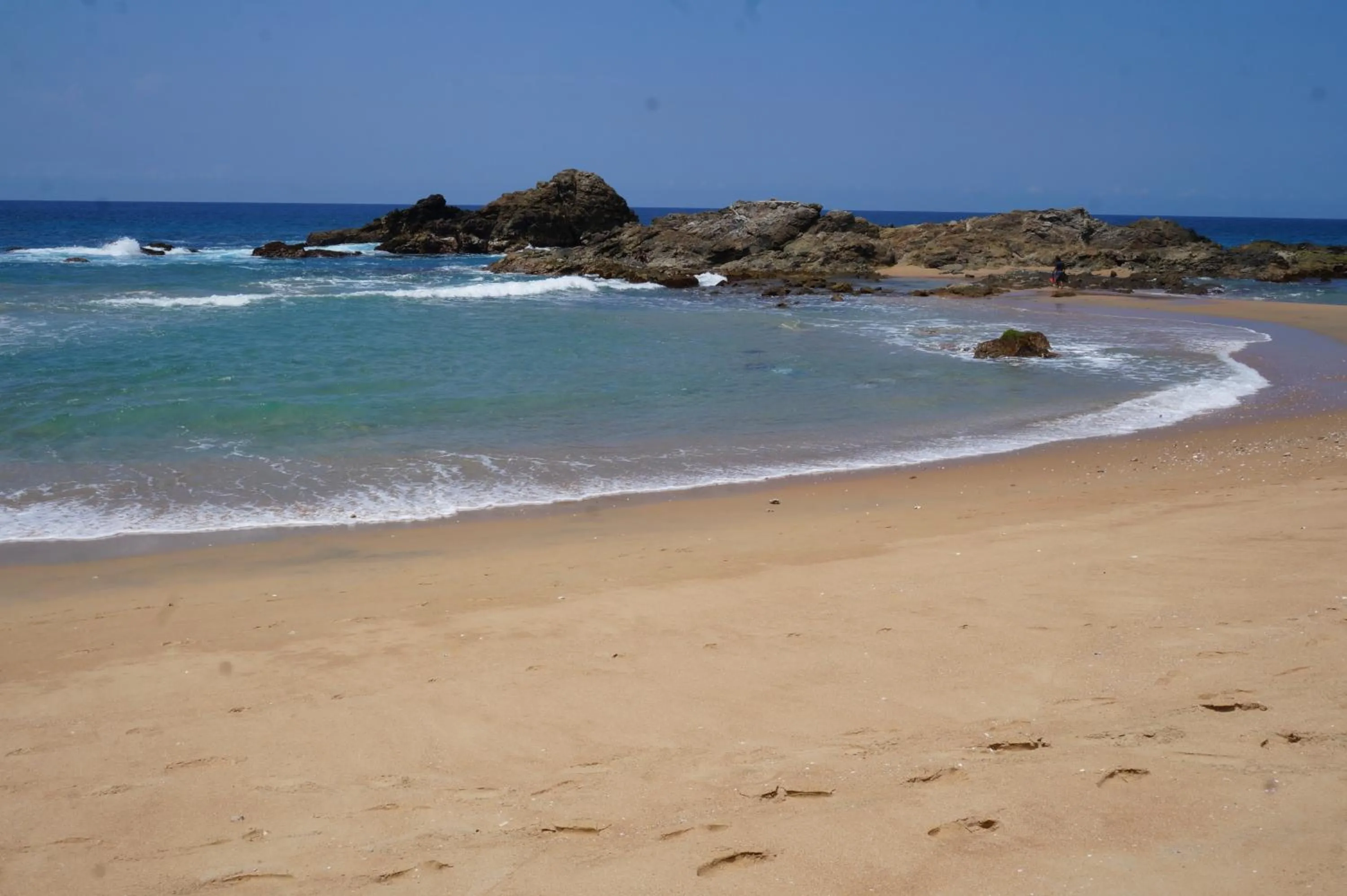 Beach in Hotel Paraíso del Pescador by Rotamundos