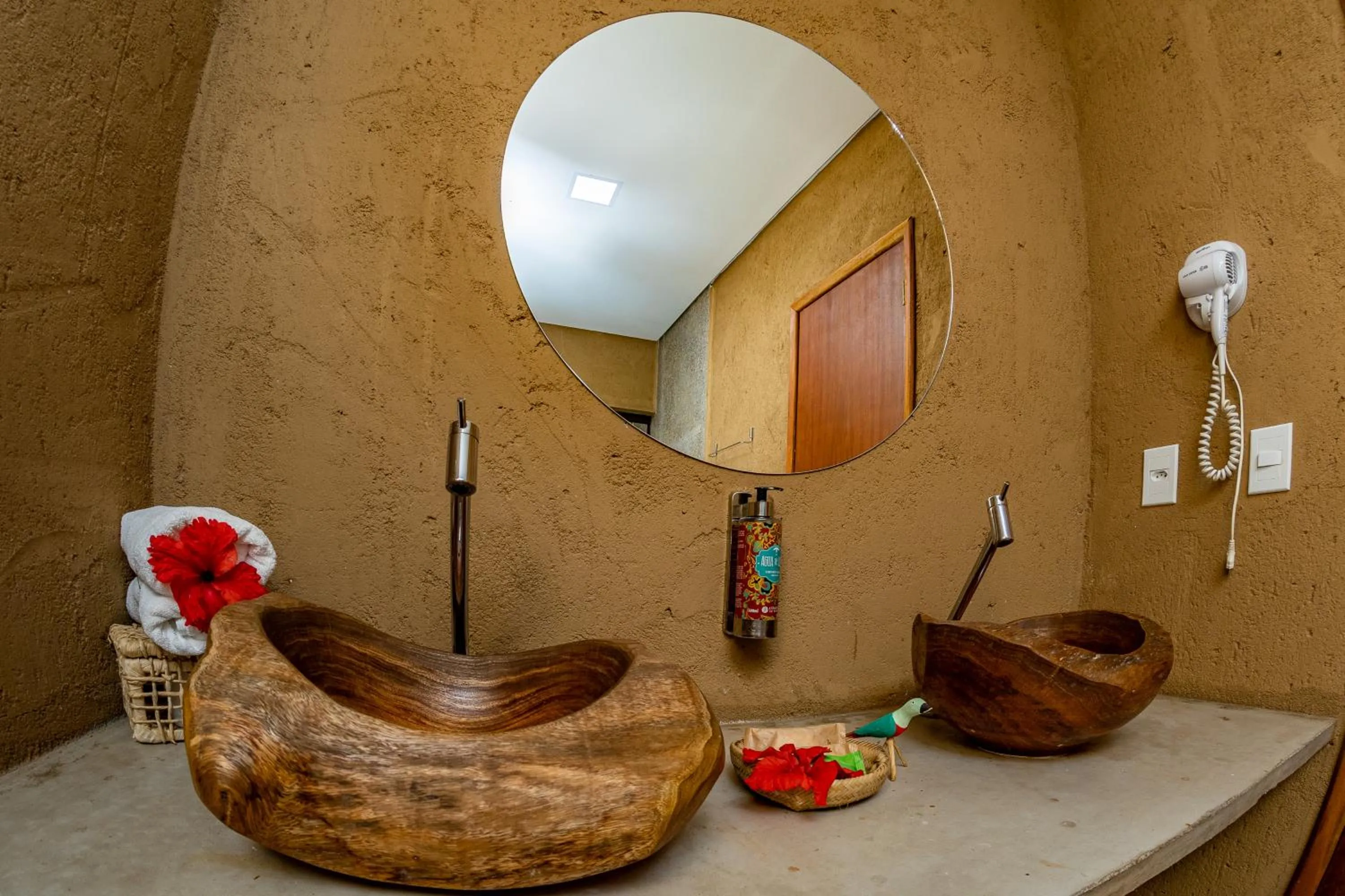 MONAN BOUTIQUE HOTEL