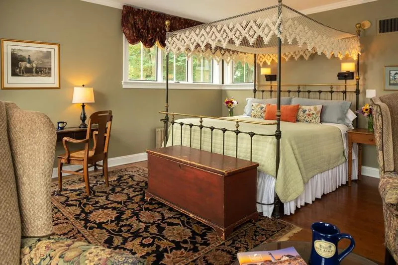 Bed in Ashby Inn & Restaurant