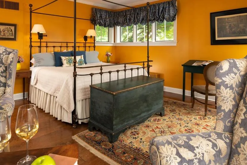 Bed in Ashby Inn & Restaurant