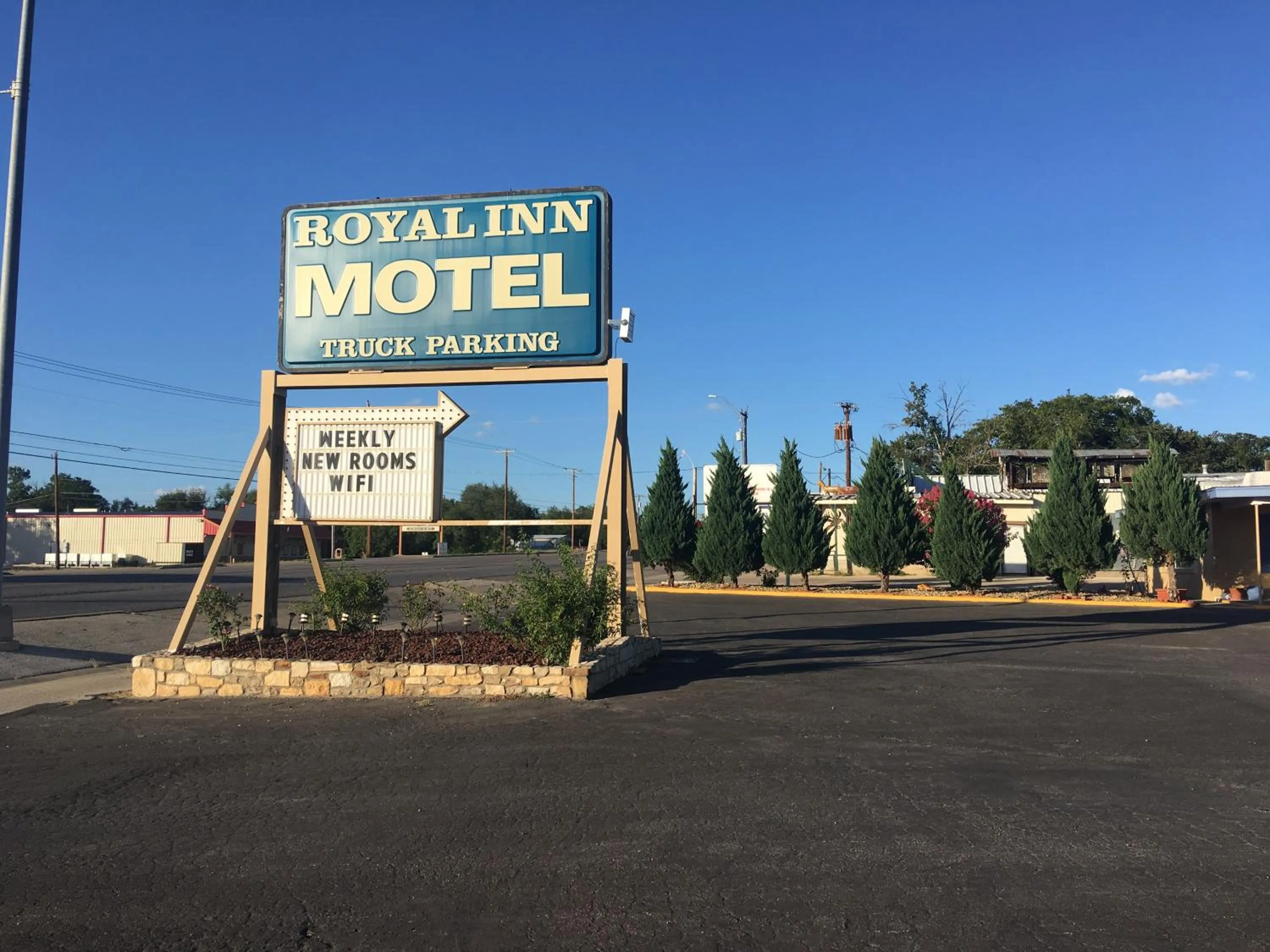Royal Inn