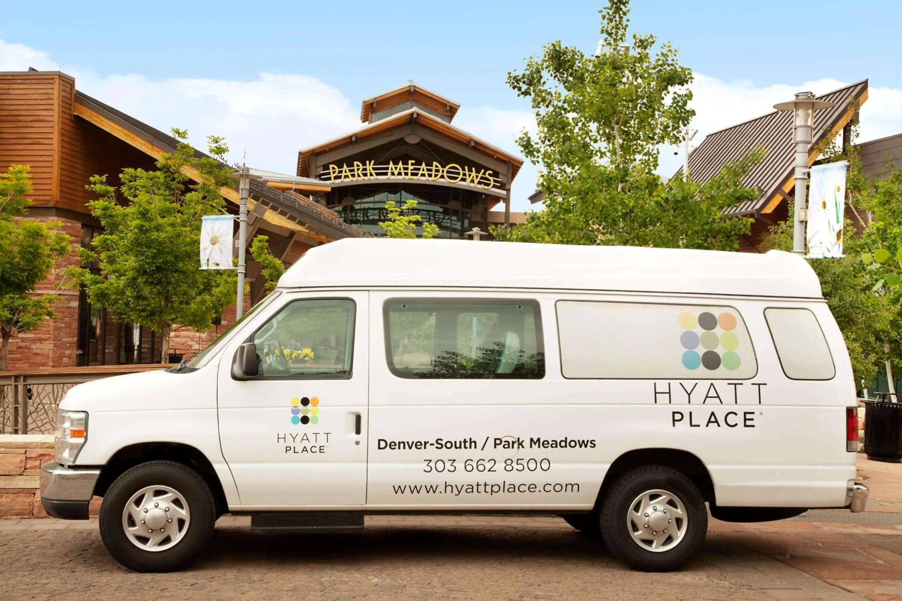 Property building in Hyatt Place Denver-South/Park Meadows