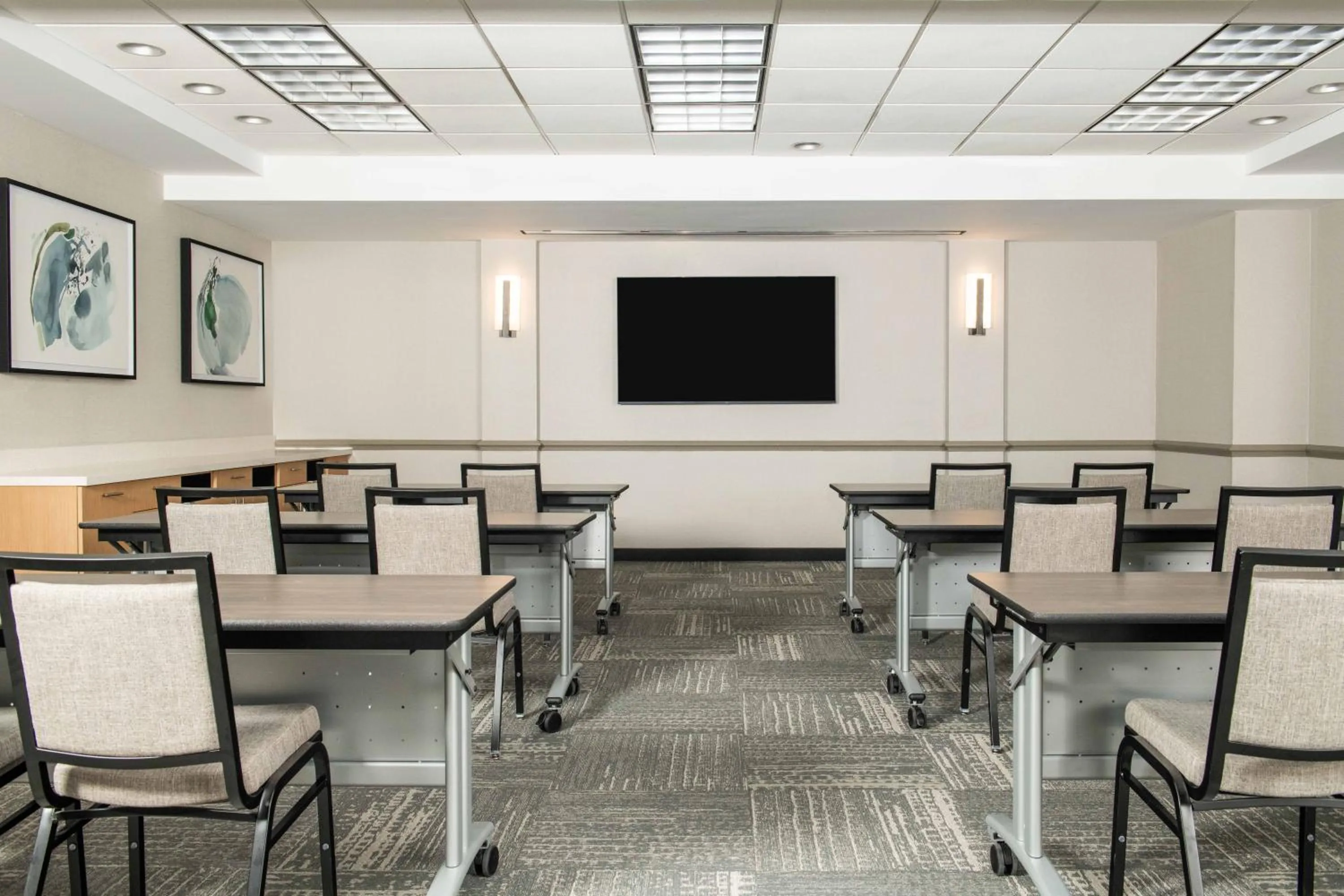 Meeting/conference room in Hyatt Place Denver-South/Park Meadows