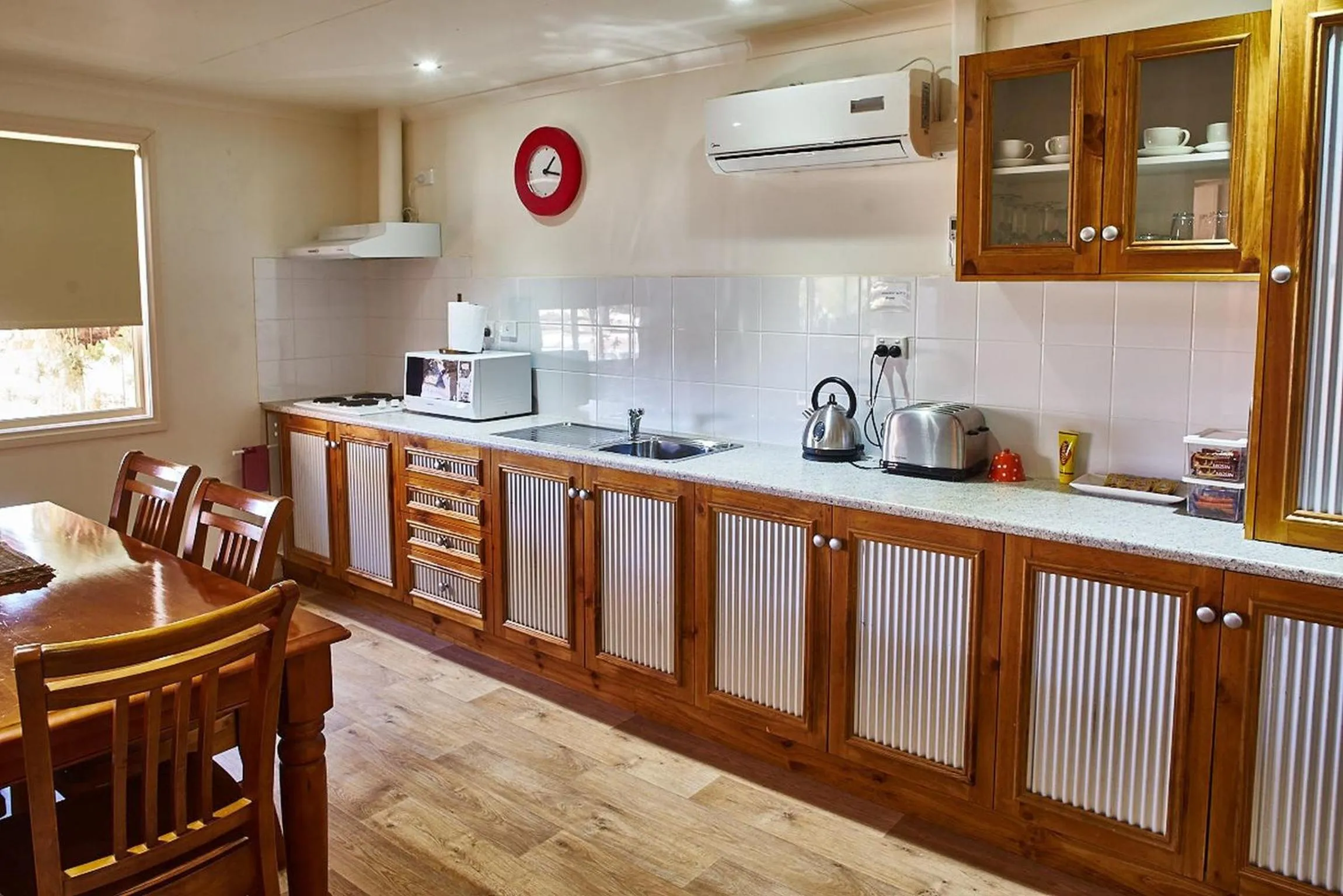 Communal kitchen in Underground Bed & Breakfast