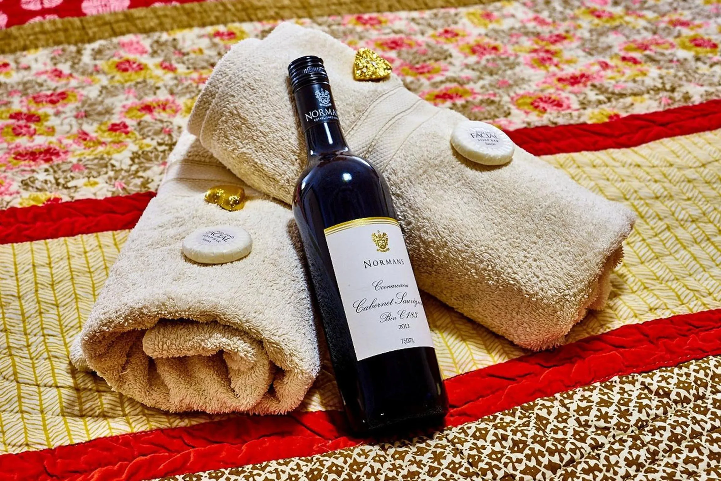 Bed in Underground Bed & Breakfast