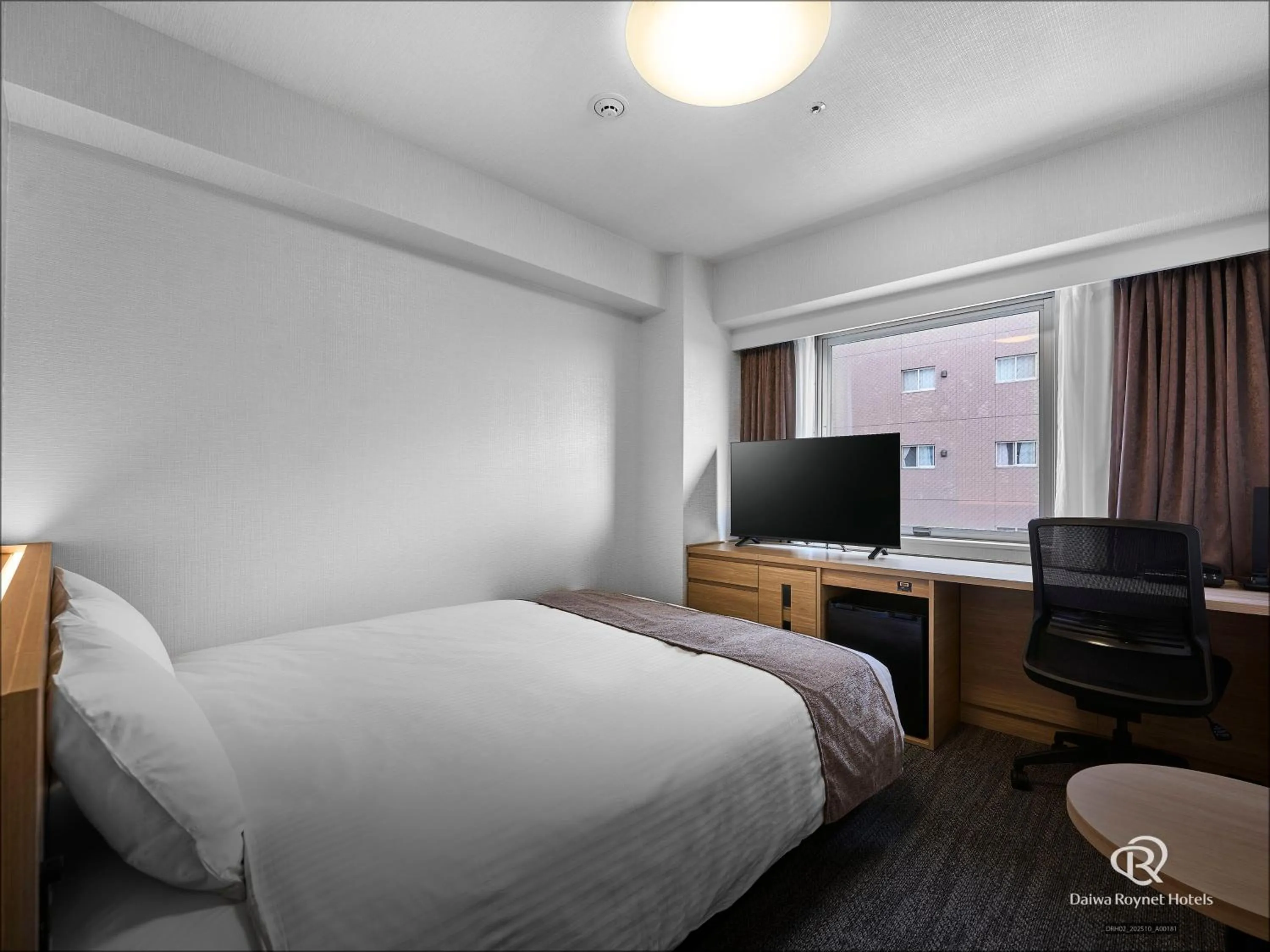 Bed in Daiwa Roynet Hotel Tokyo Akabane